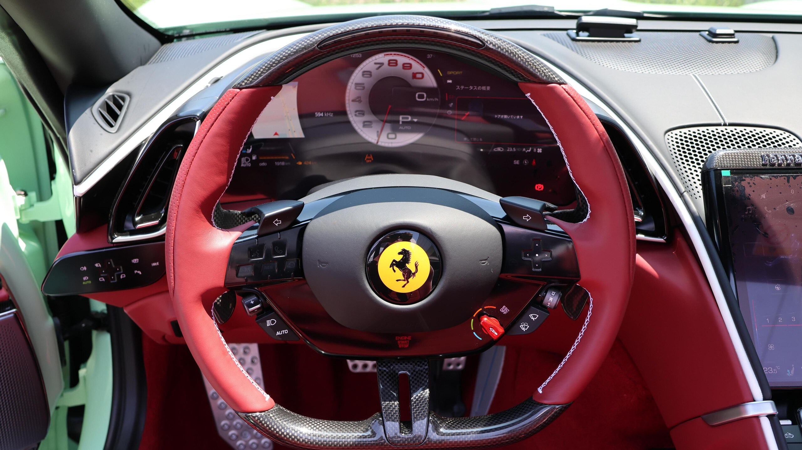 2025 Ferrari Roma — Photo 19 / 41