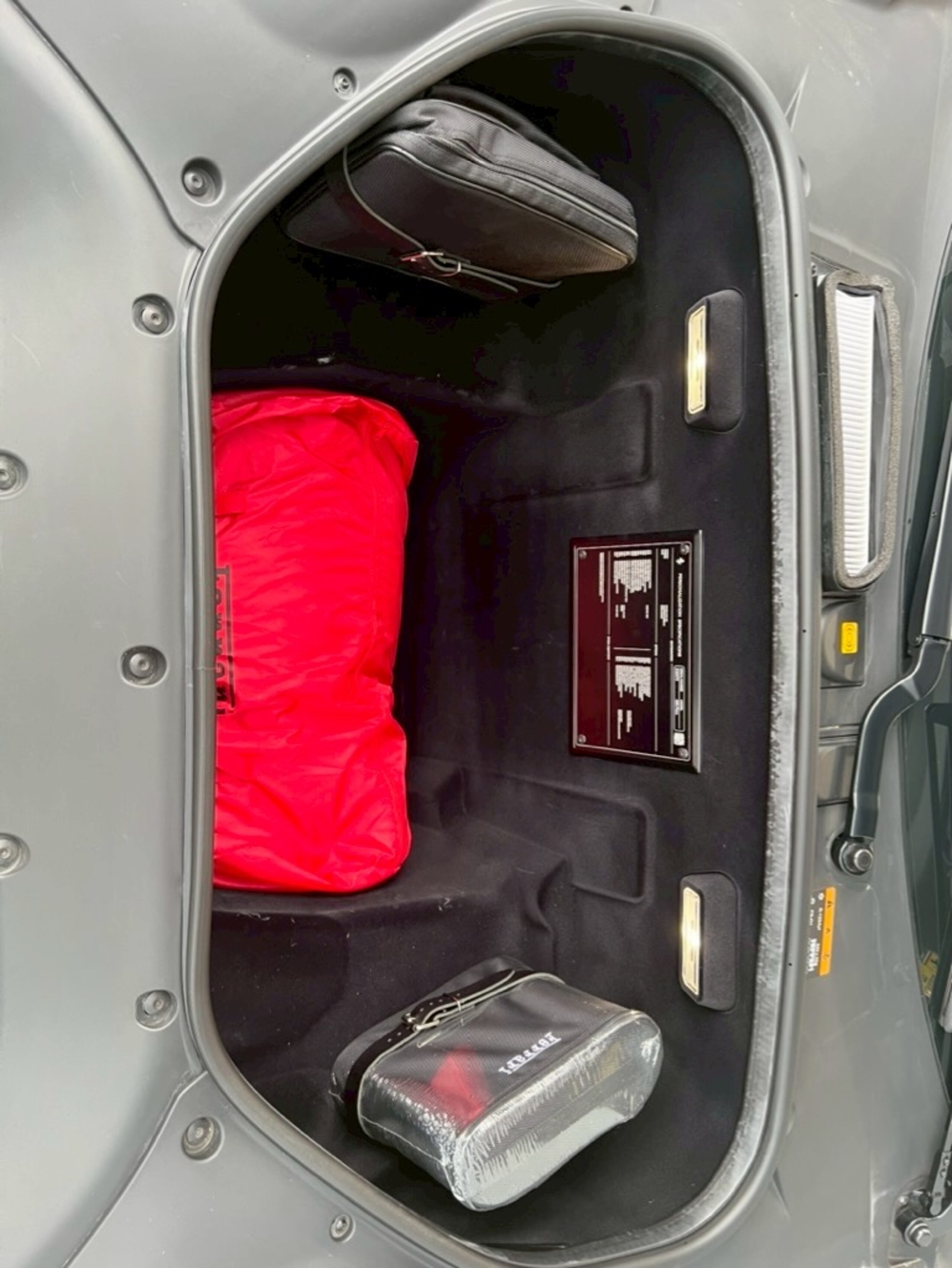 2019 Ferrari 488 Pista — Photo 21 / 22