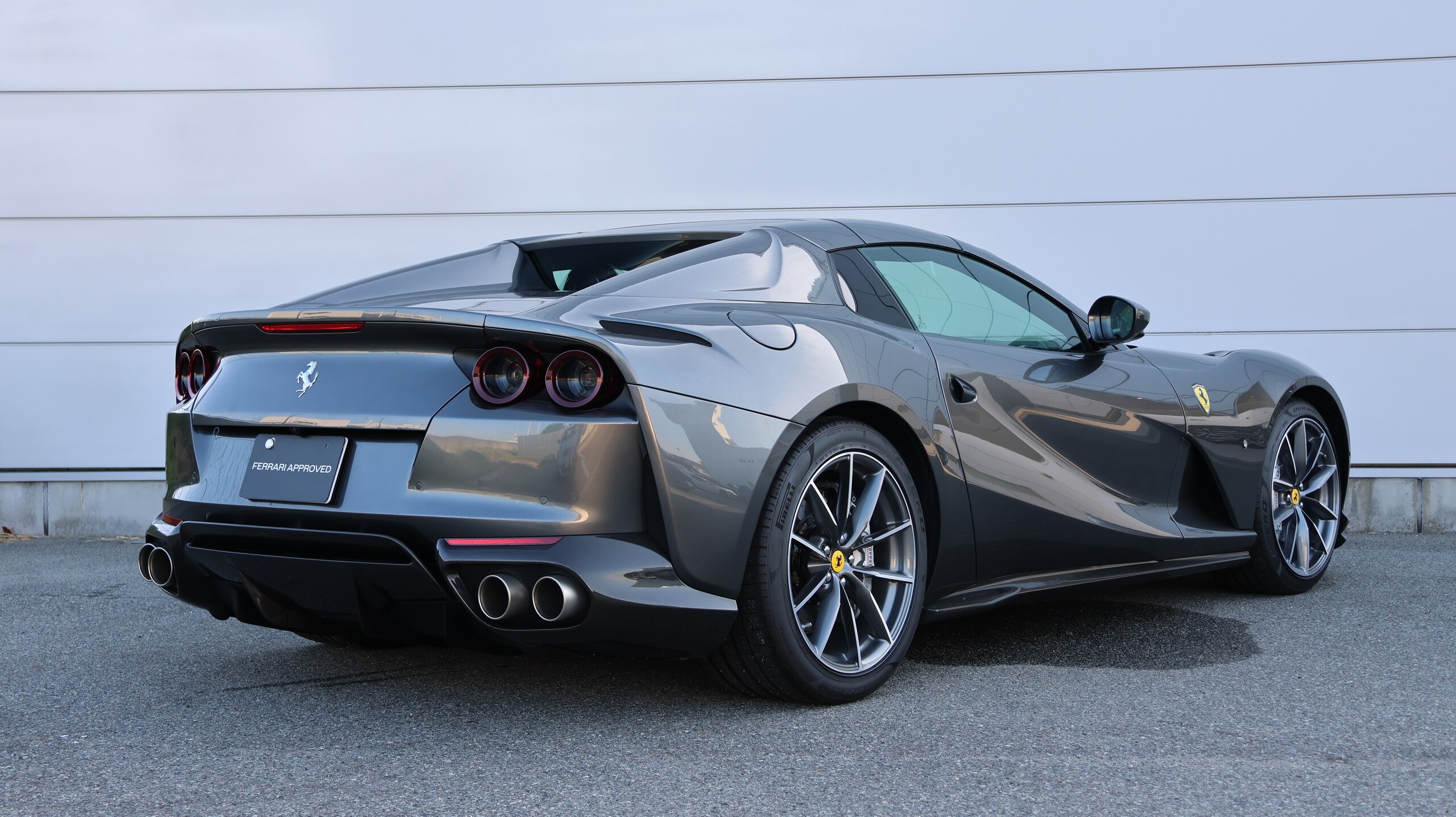 2021 Ferrari 812GTS — Photo 37 / 38
