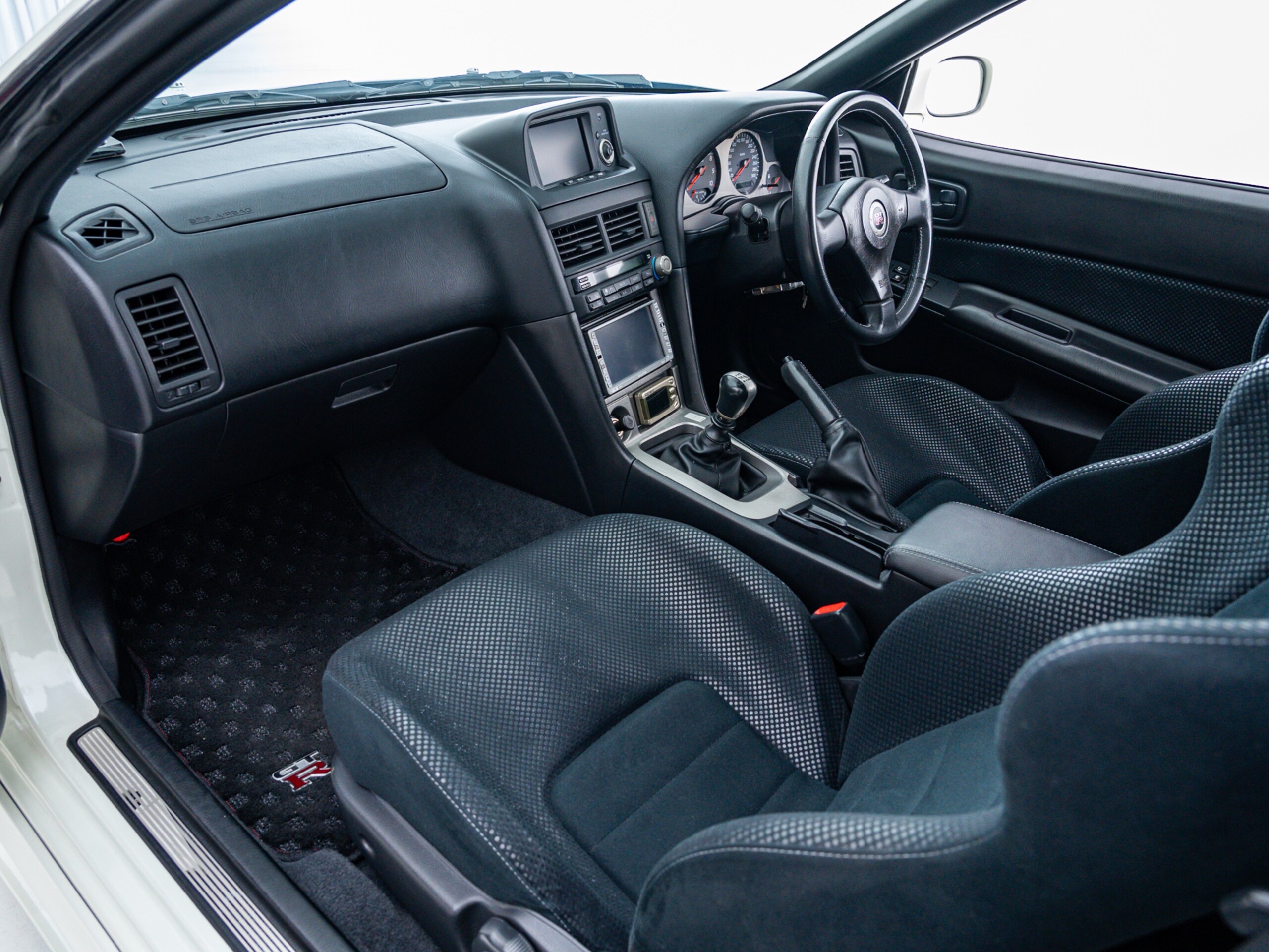 2002 Other Nissan — Photo 16 / 20