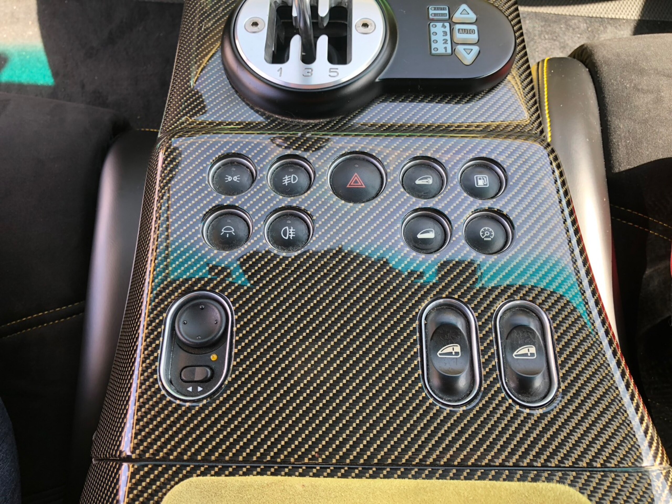 2001 Lamborghini Diablo VT 6.0 — Photo 16 / 21