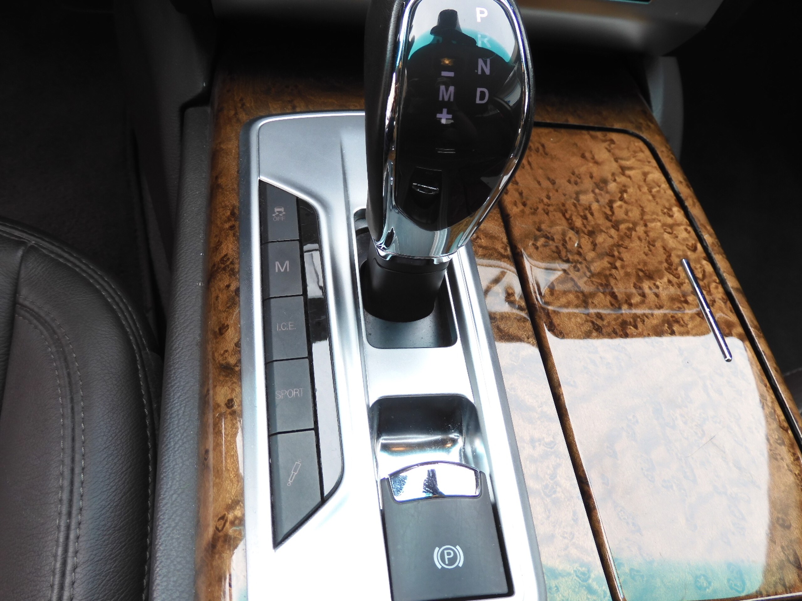 2014 Maserati Quattroporte S — Photo 15 / 22