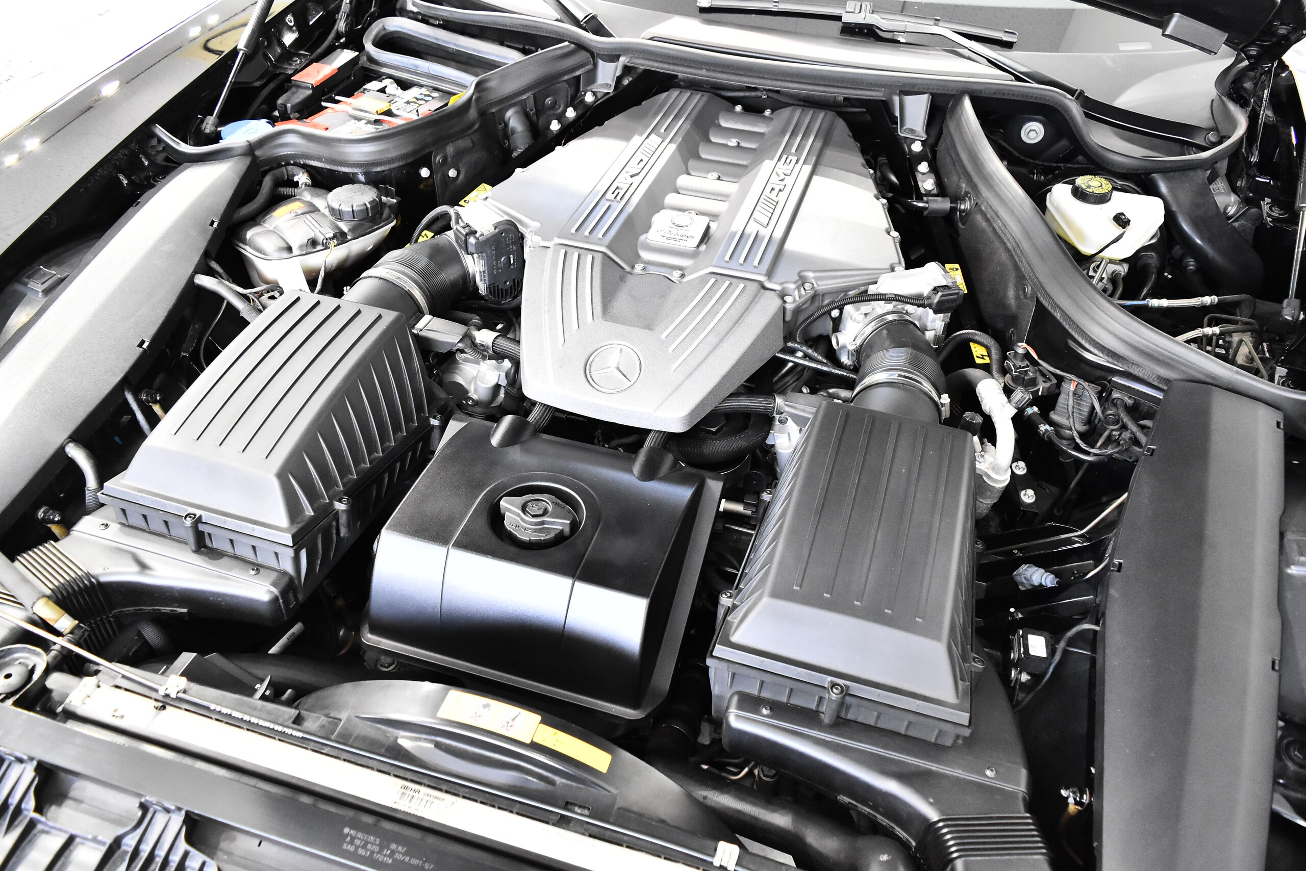 2014 Mercedes Benz SLS AMG GT FINAL EDITION — Photo 18 / 19