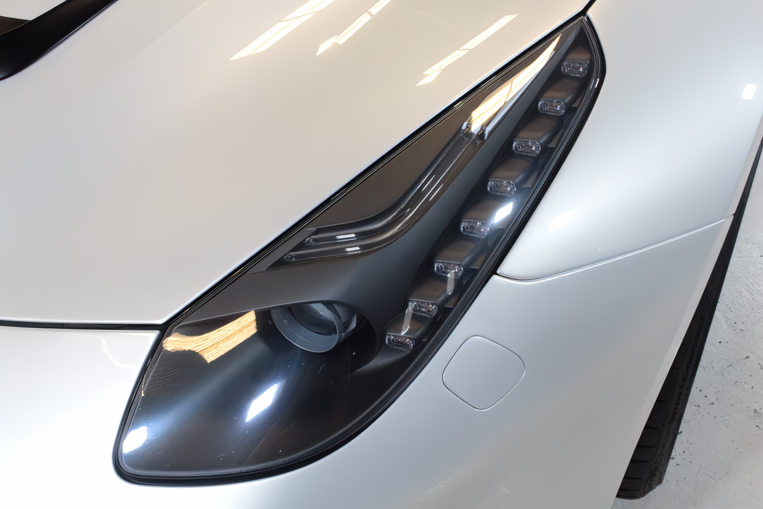 2013 Ferrari F12 Berlinetta — Photo 22 / 48