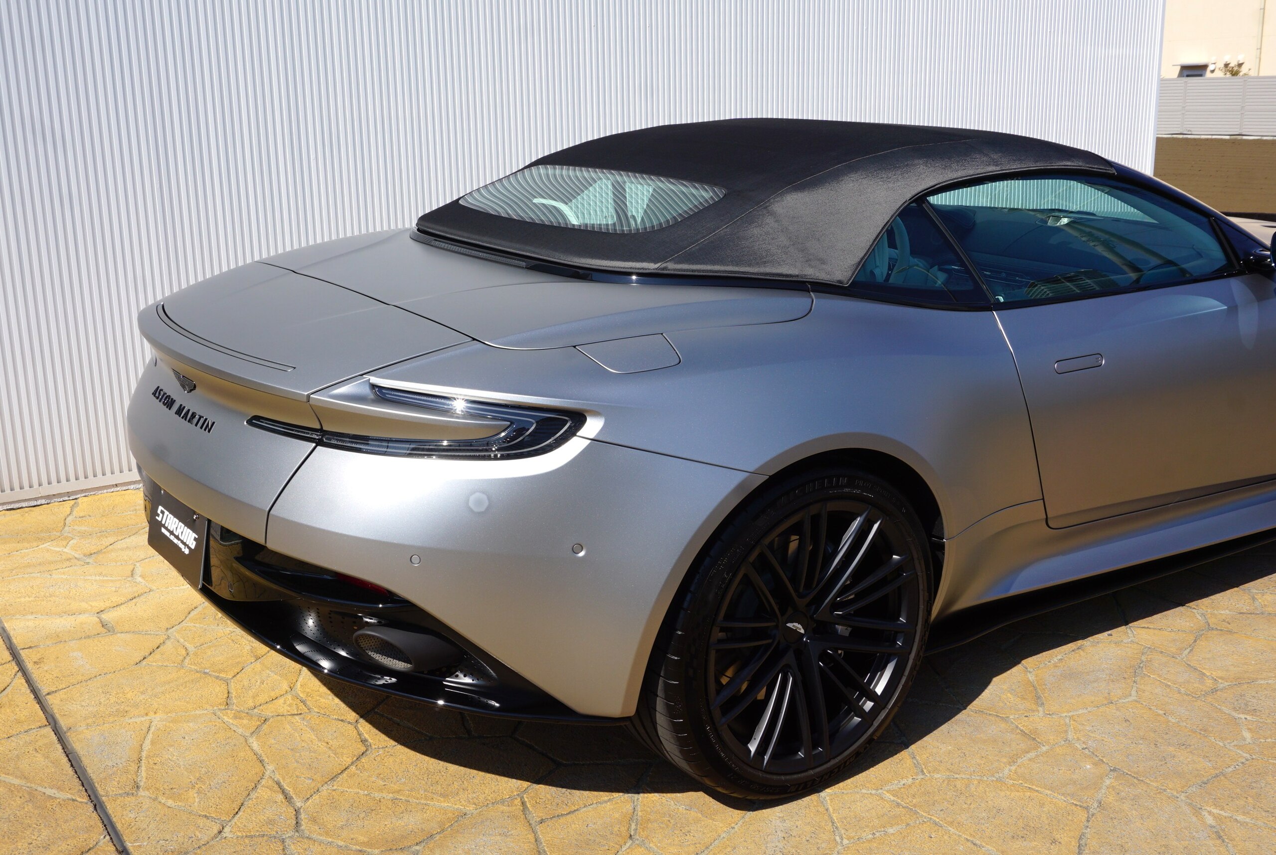2024 Aston Martin DB12 Volante — Photo 44 / 45