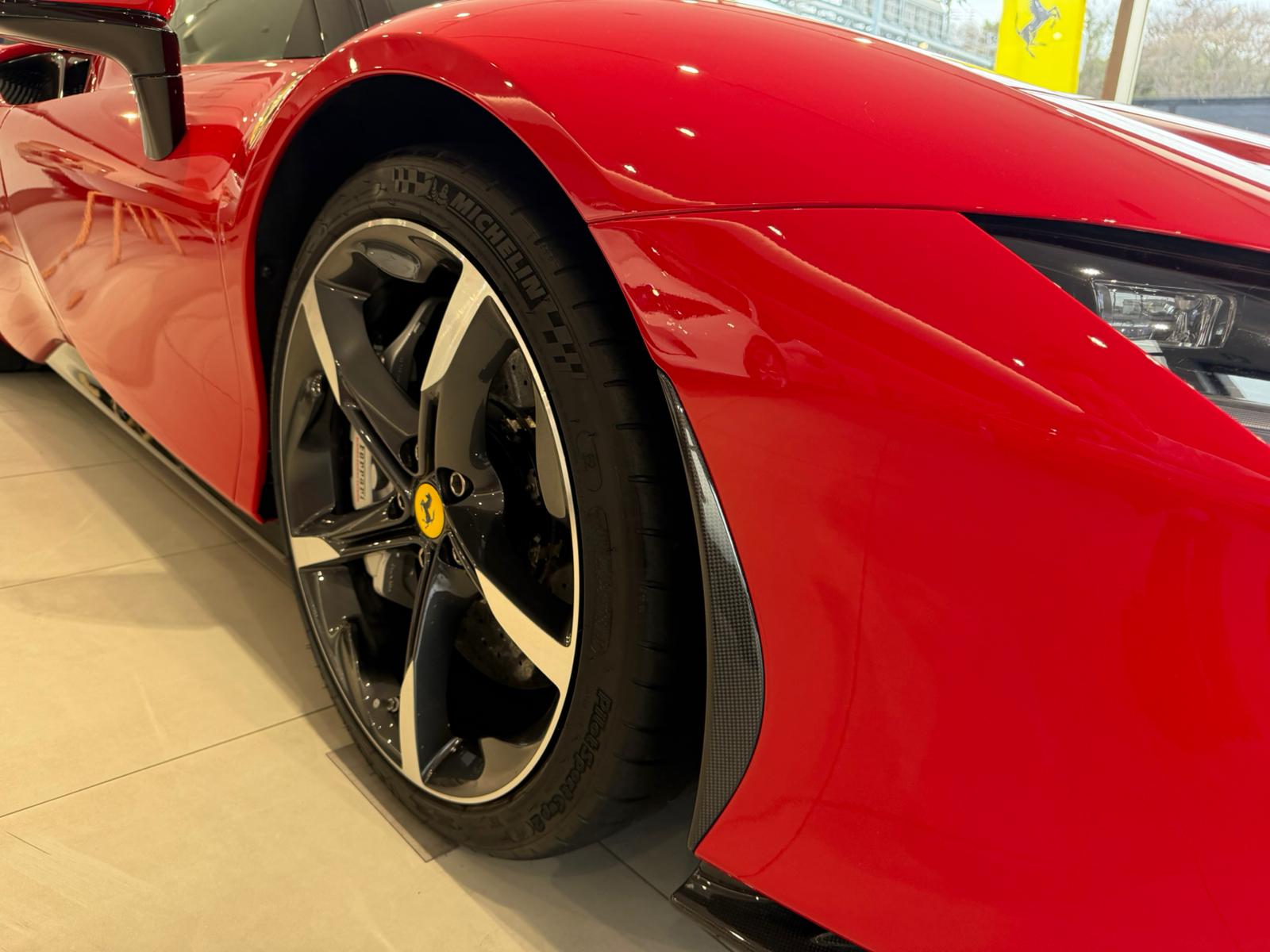 2021 Ferrari SF90 Stradale — Photo 7 / 16