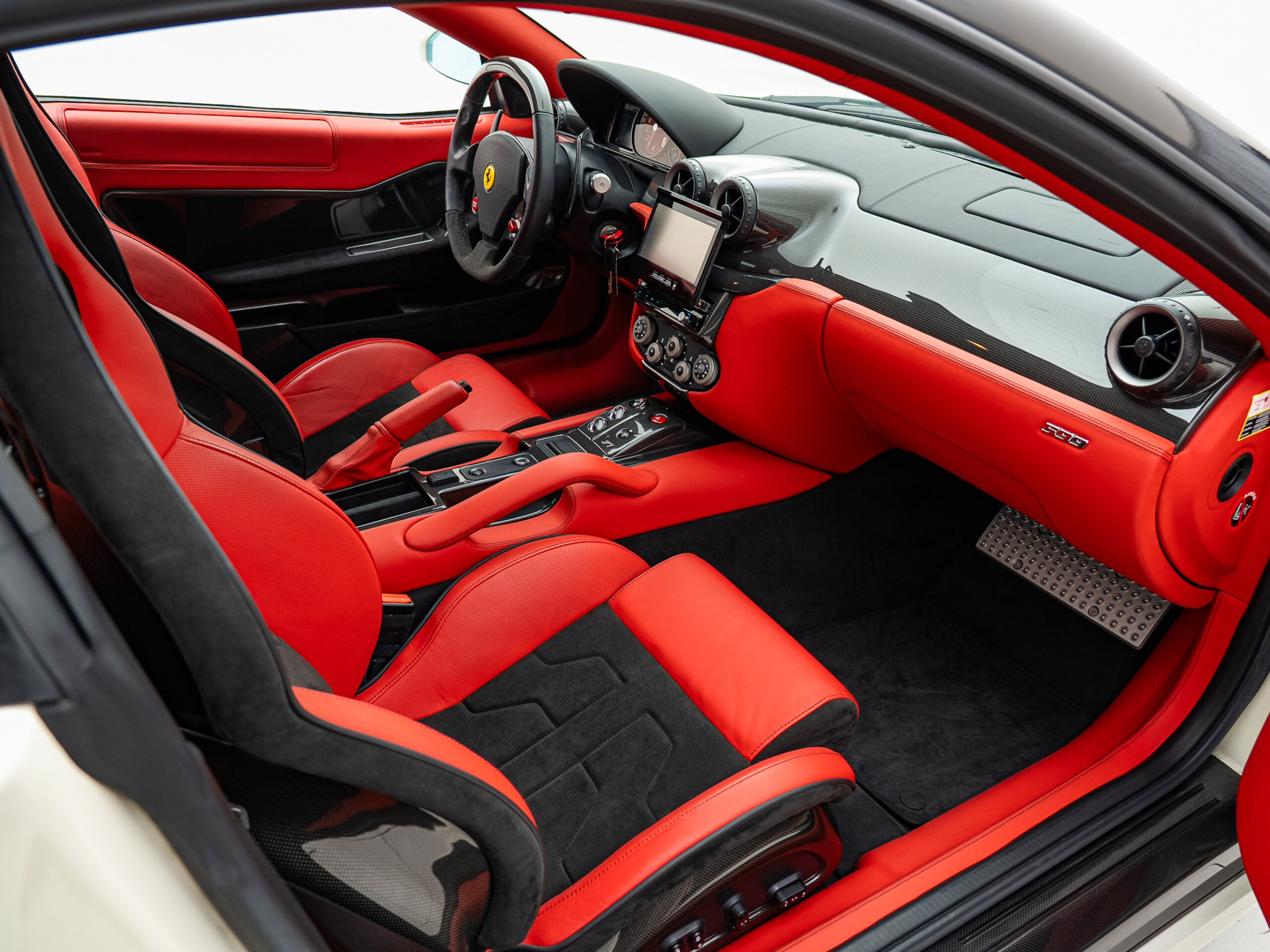 2012 Ferrari 599 HGTE — Photo 8 / 51