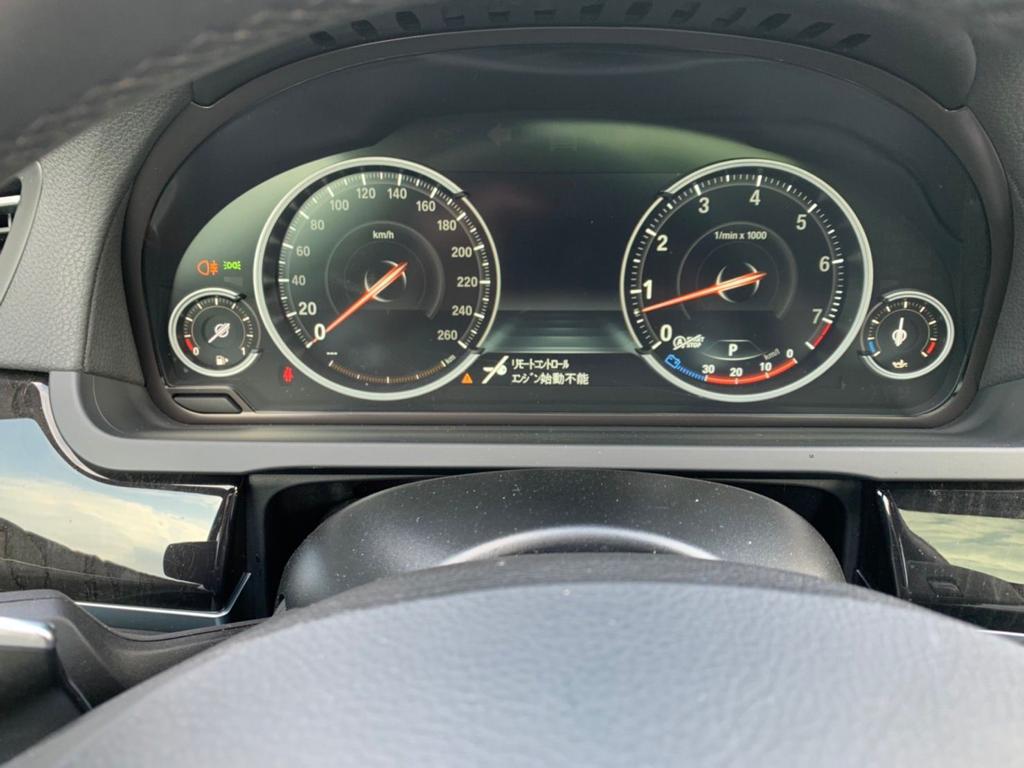 2015 BMW 740i M Sport — Photo 22 / 27