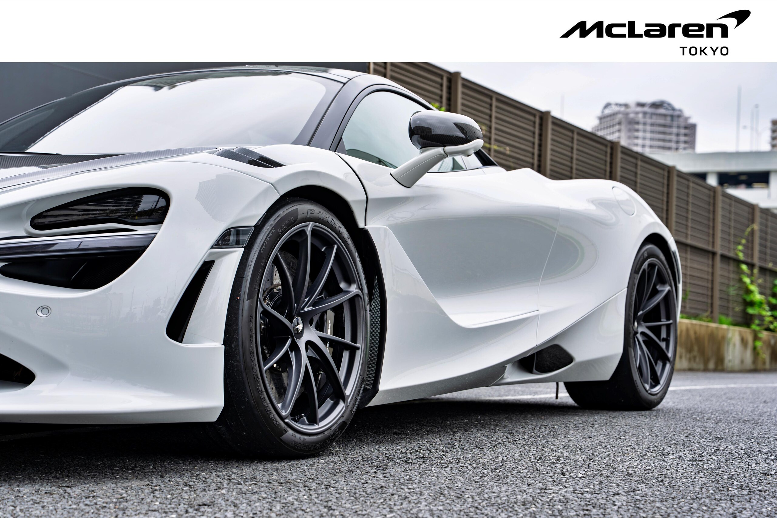 2024 McLaren 750S — Photo 22 / 44