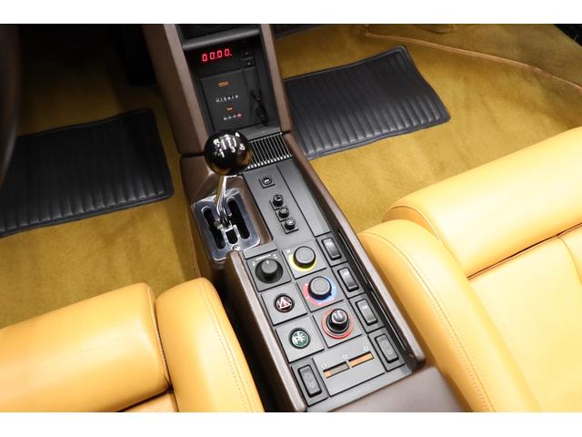 1990 Ferrari Testarossa — Photo 20 / 35
