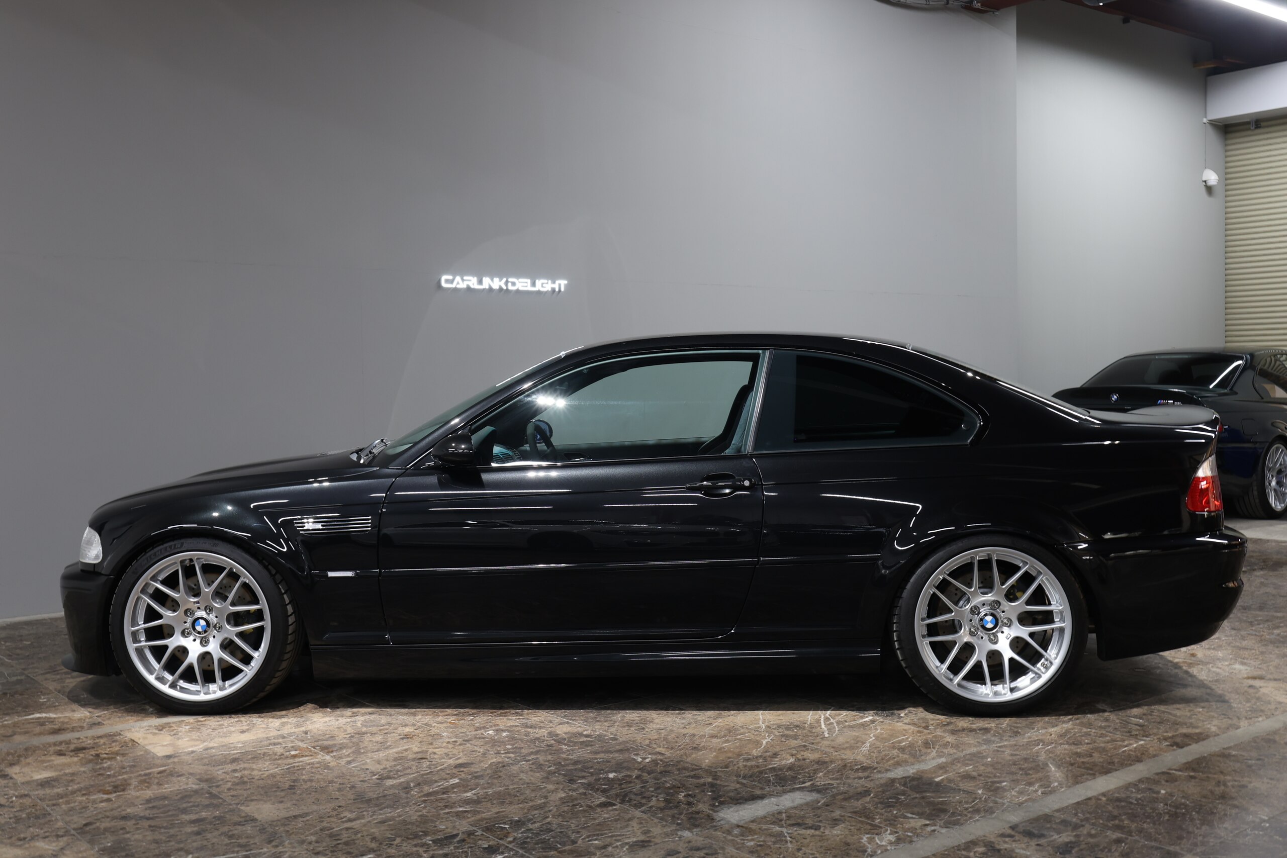 2003 BMW M3 CSL — Photo 10 / 46