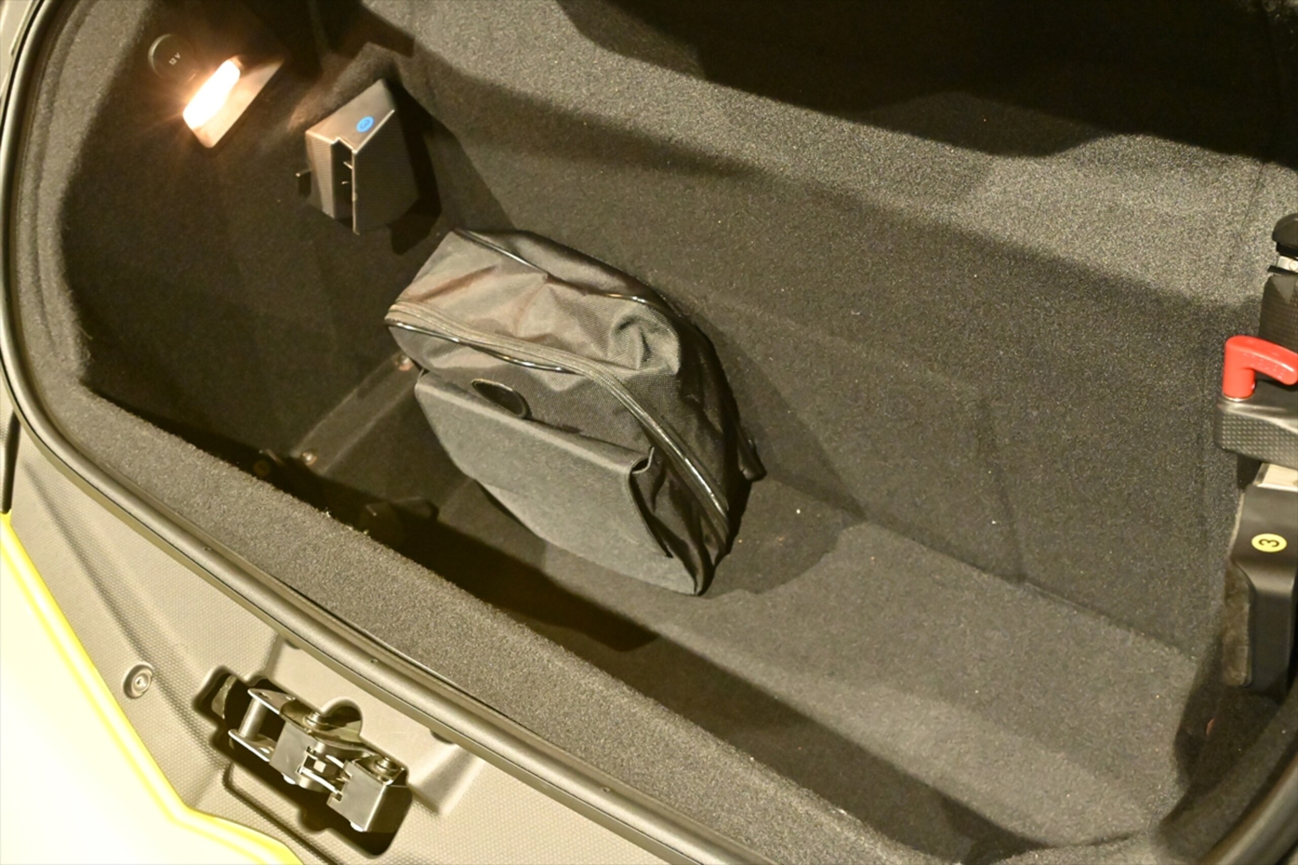 2014 Lamborghini Aventador Roadster LP720-4 — Photo 22 / 22