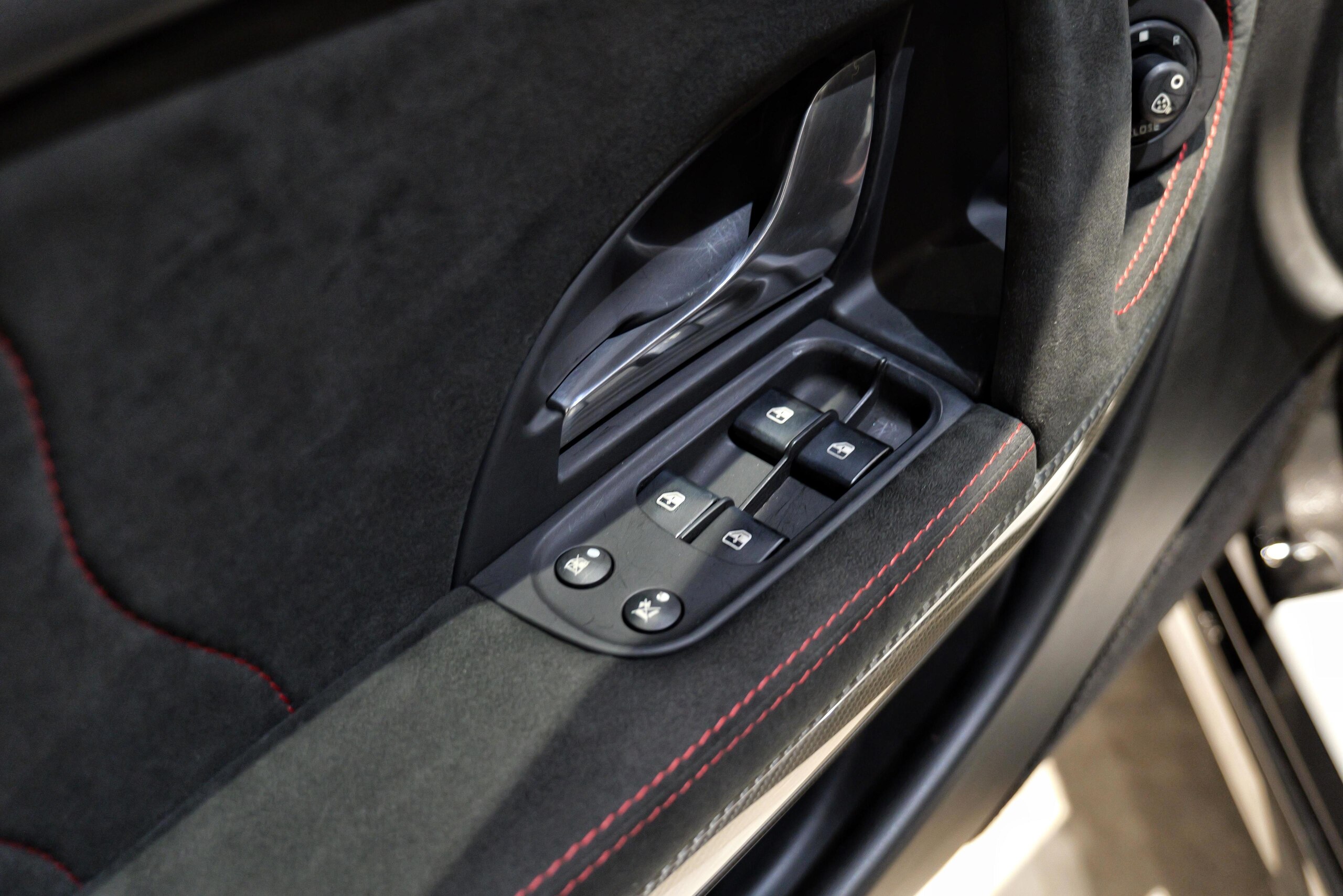 2013 Maserati Quattroporte Sport GT S — Photo 21 / 31