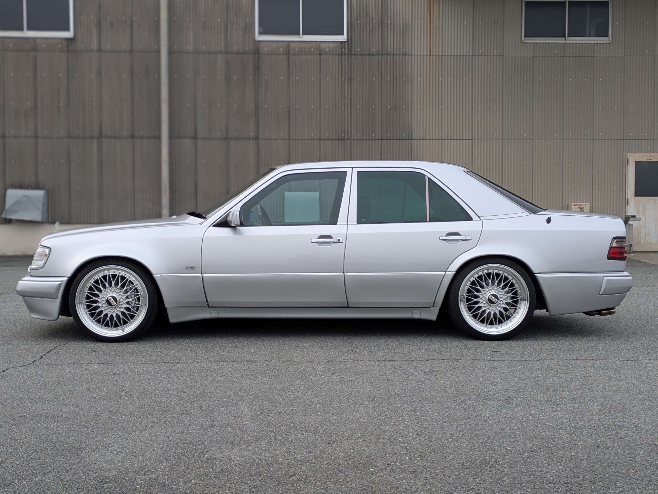 1993 Mercedes Benz 500E — Photo 7 / 14