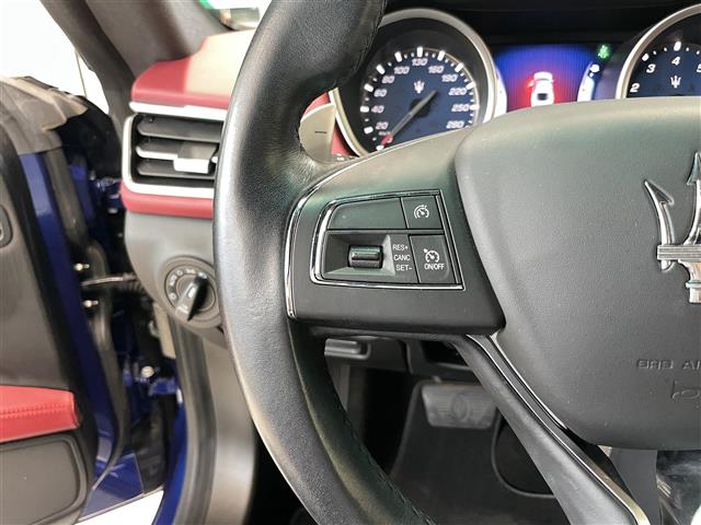 2014 Maserati Ghibli — Photo 8 / 25