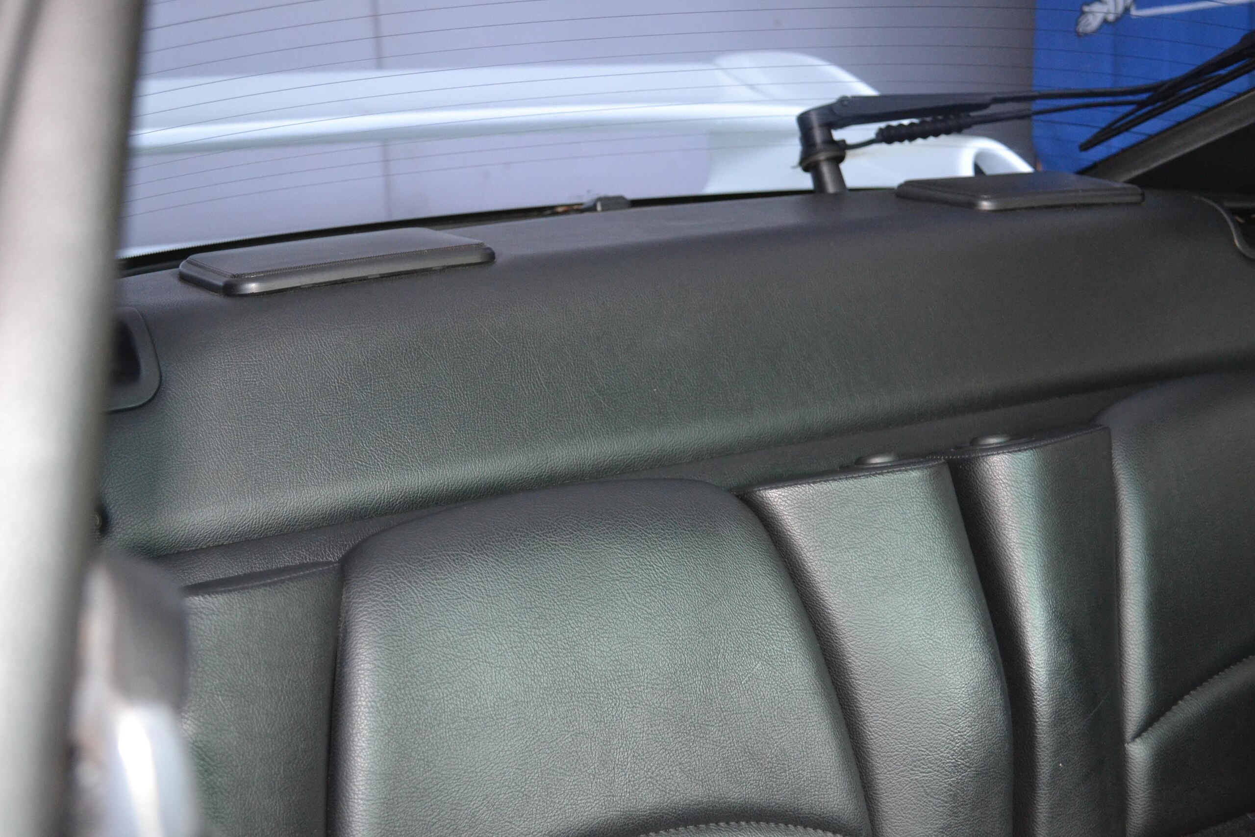1995 Porsche 911 Carrera 2 — Photo 22 / 24