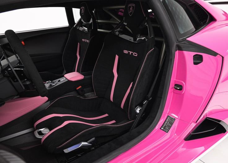 2022 Lamborghini Huracán STO — Photo 8 / 12