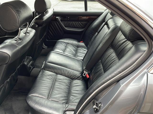 1995 BMW 540i — Photo 15 / 20