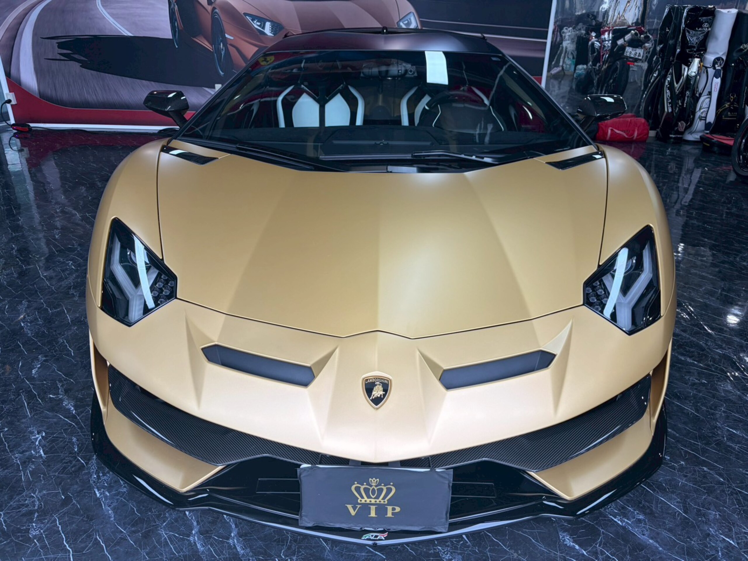 2019 Lamborghini Aventador SVJ Carbon rear spoiler for sale in Japan