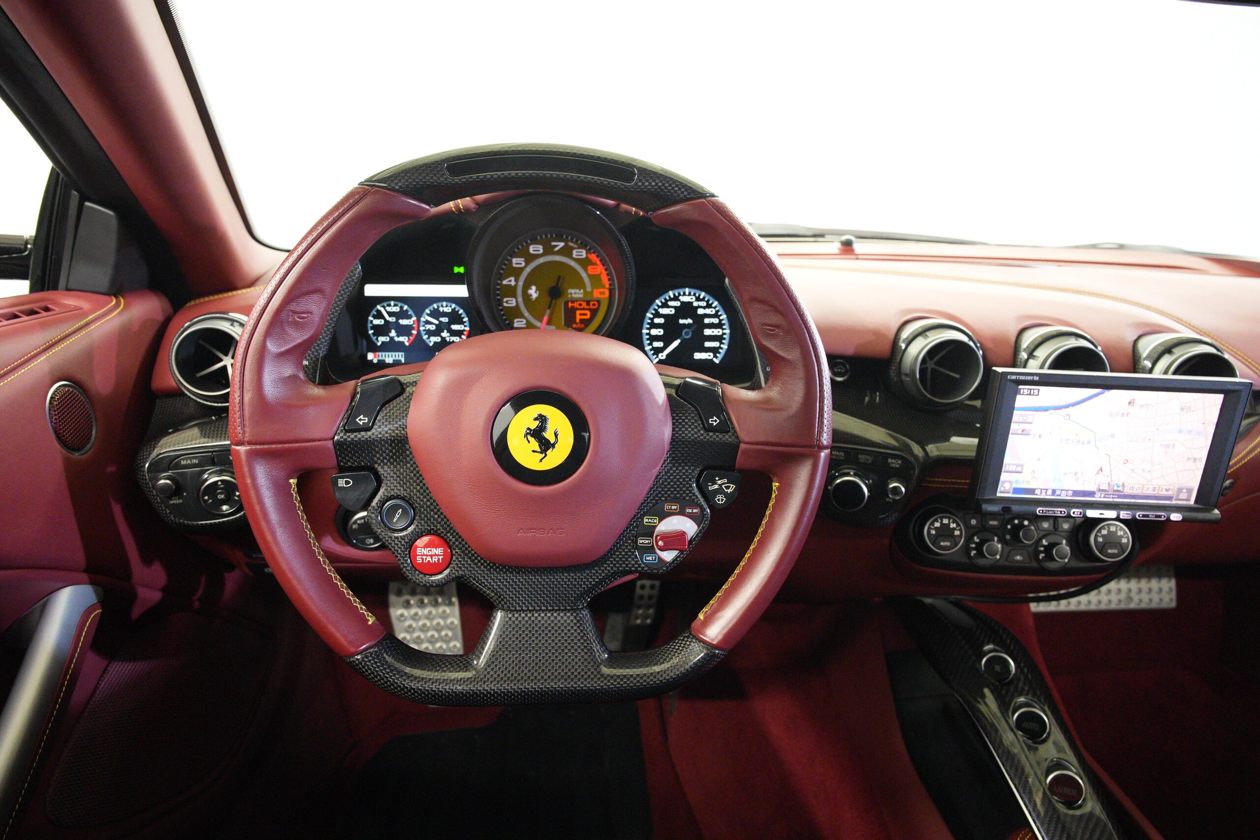 2013 Ferrari F12 Berlinetta — Photo 10 / 22