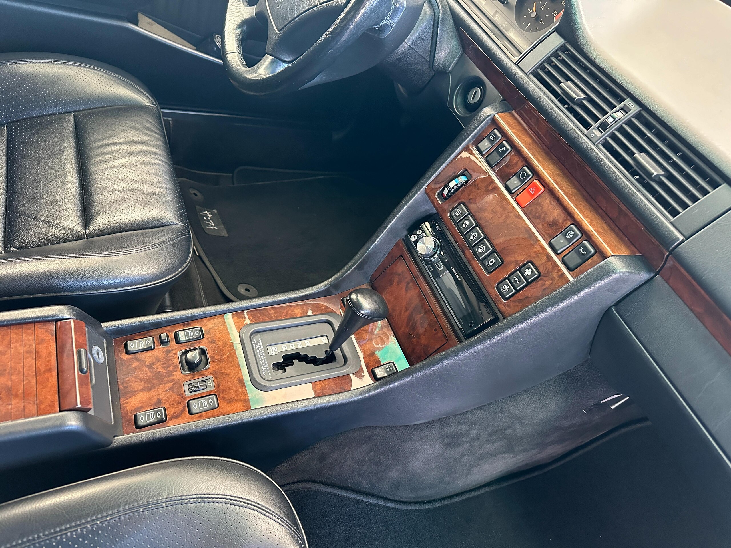 1993 Mercedes Benz 500E — Photo 14 / 22