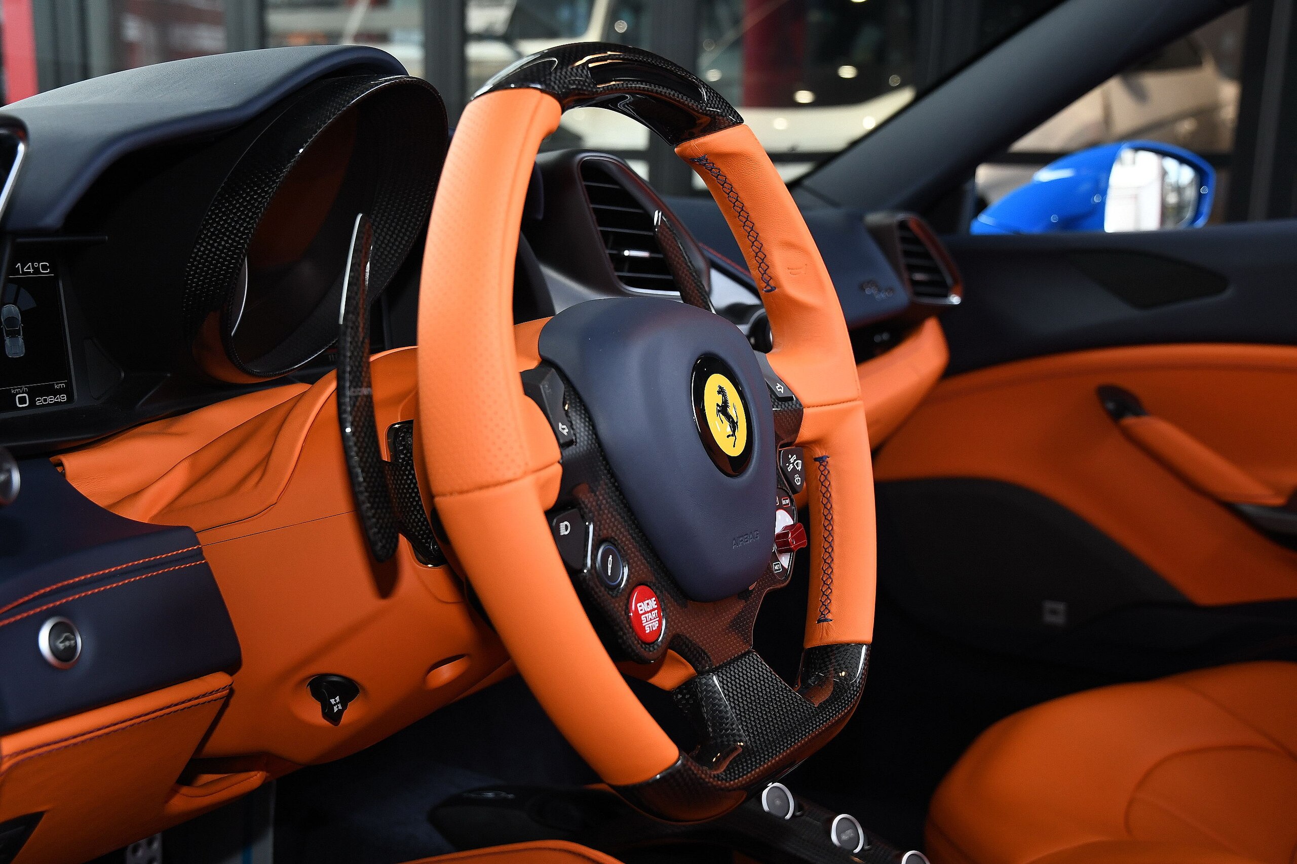 2018 Ferrari 488 Spider — Photo 8 / 21