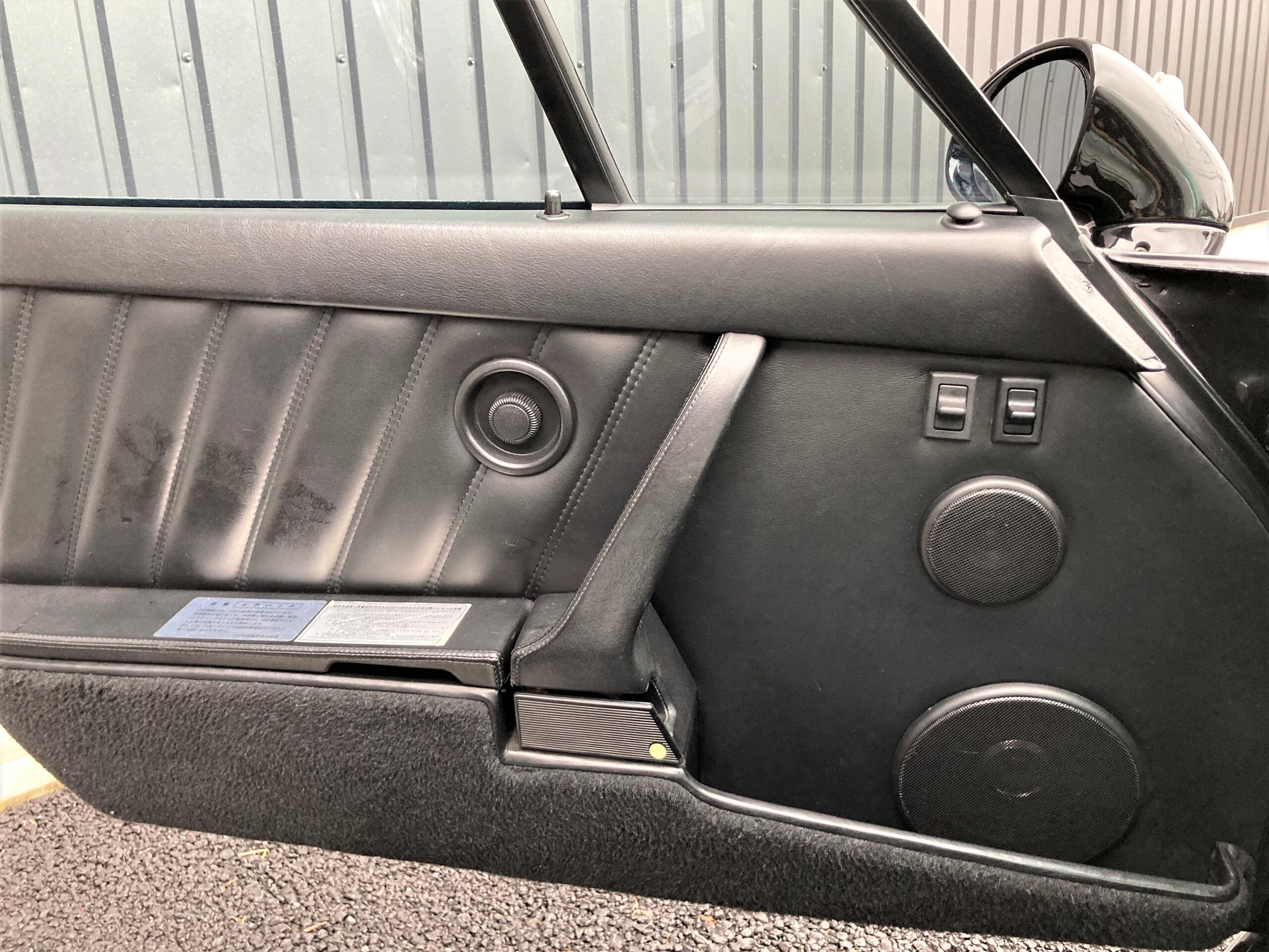 1991 Porsche 911 Turbo — Photo 20 / 28