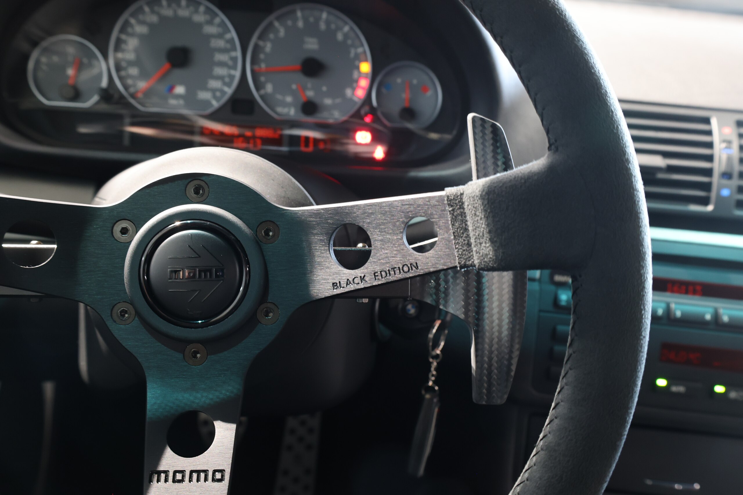 2003 BMW M3 CSL — Photo 37 / 46
