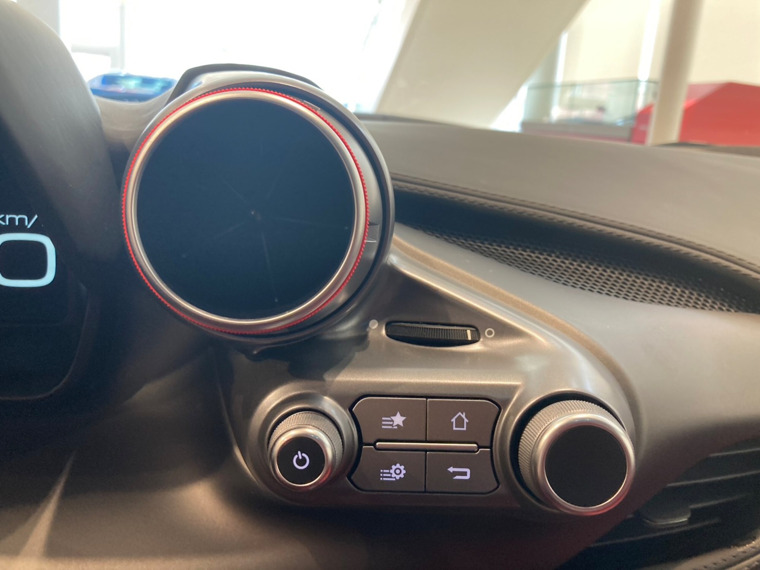2020 Ferrari F8 Tributo — Photo 22 / 31