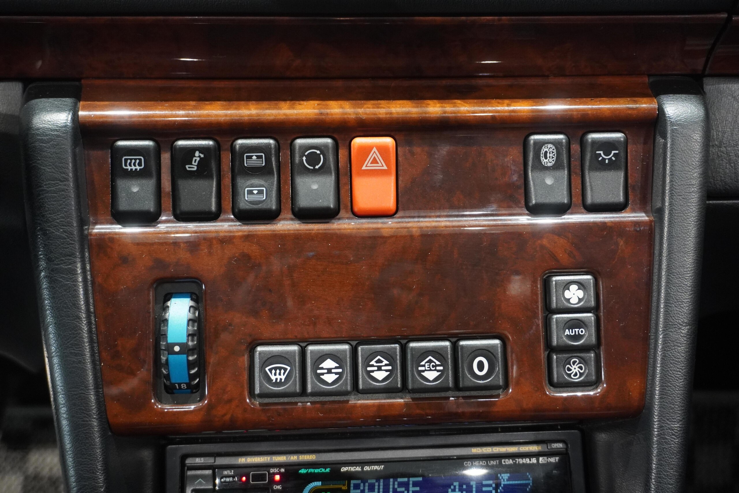 1993 Mercedes Benz 500E — Photo 16 / 23