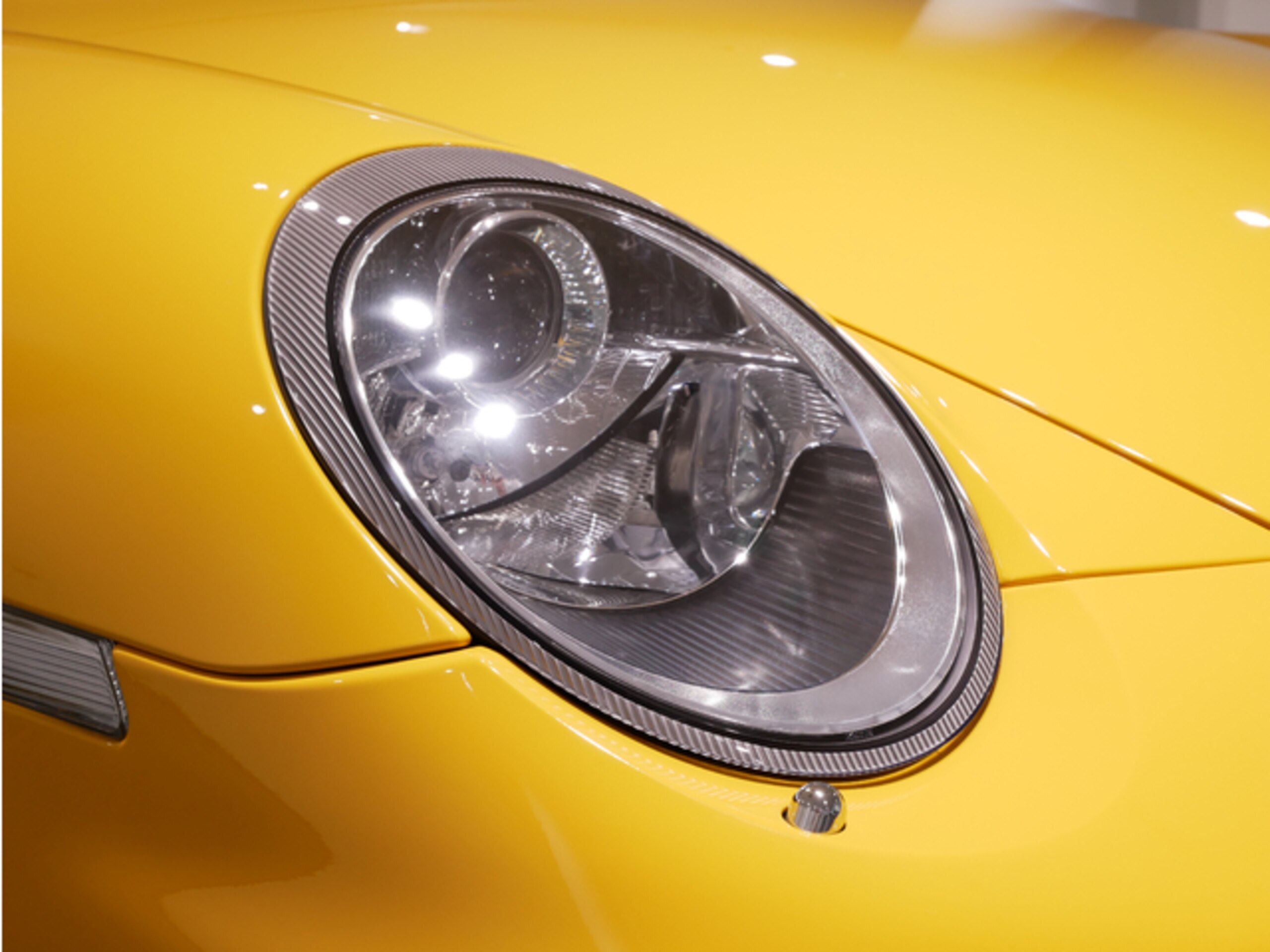 2008 Porsche 911 GT2 — Photo 7 / 18