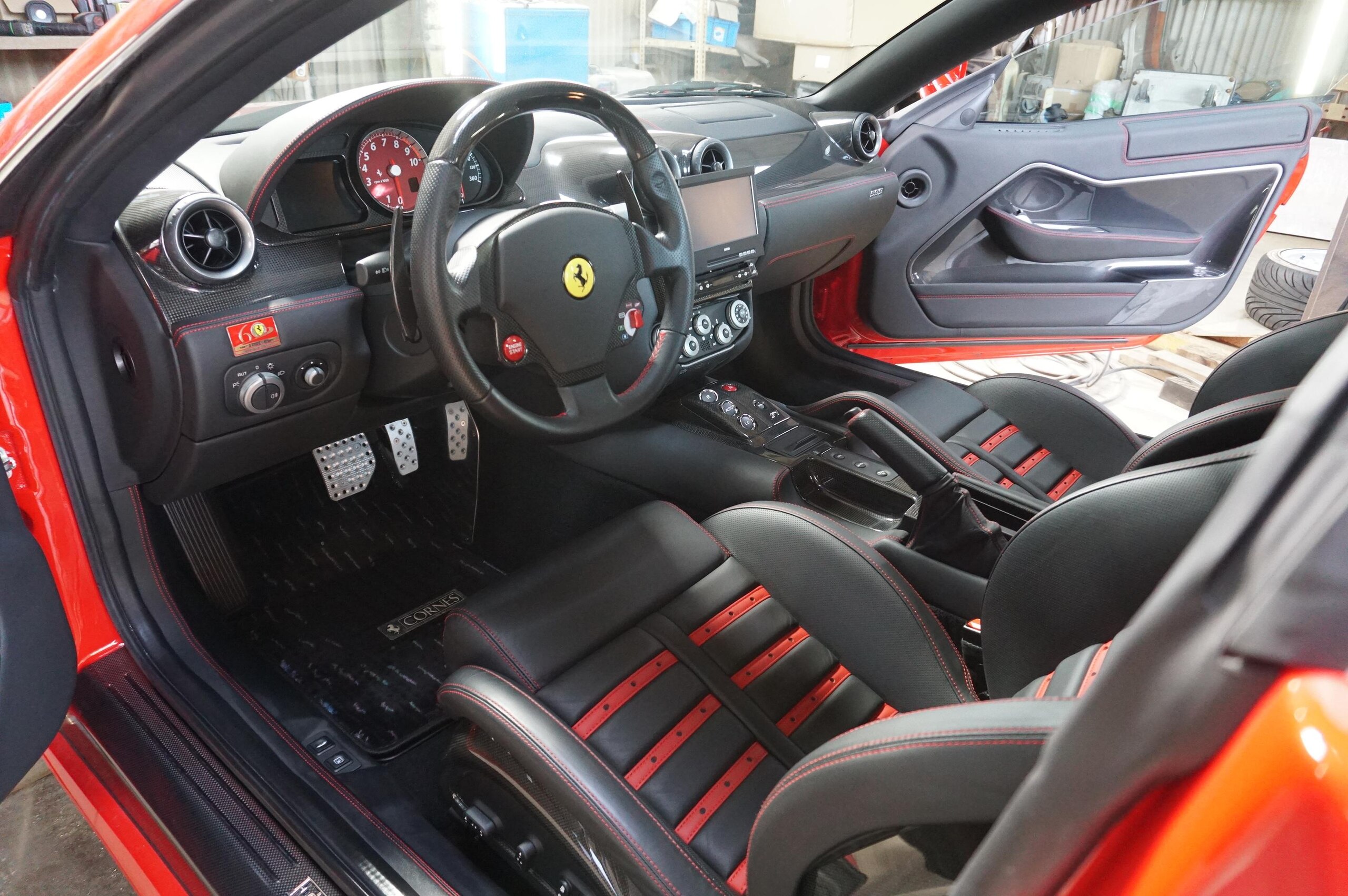 2007 Ferrari 599 GTB — Photo 8 / 26