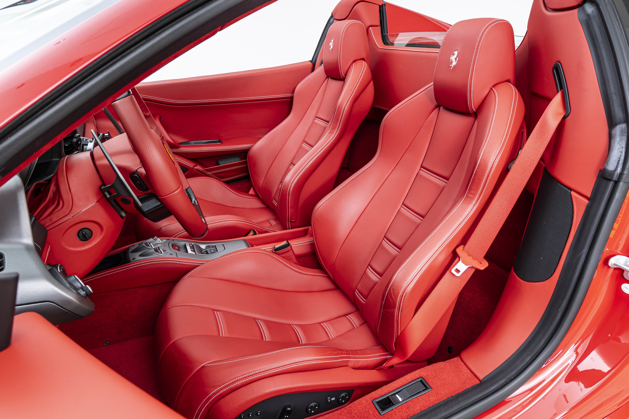 2015 Ferrari 458 Spider — Photo 7 / 29