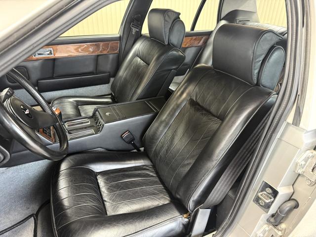 1990 Aston Martin Lagonda — Photo 10 / 20