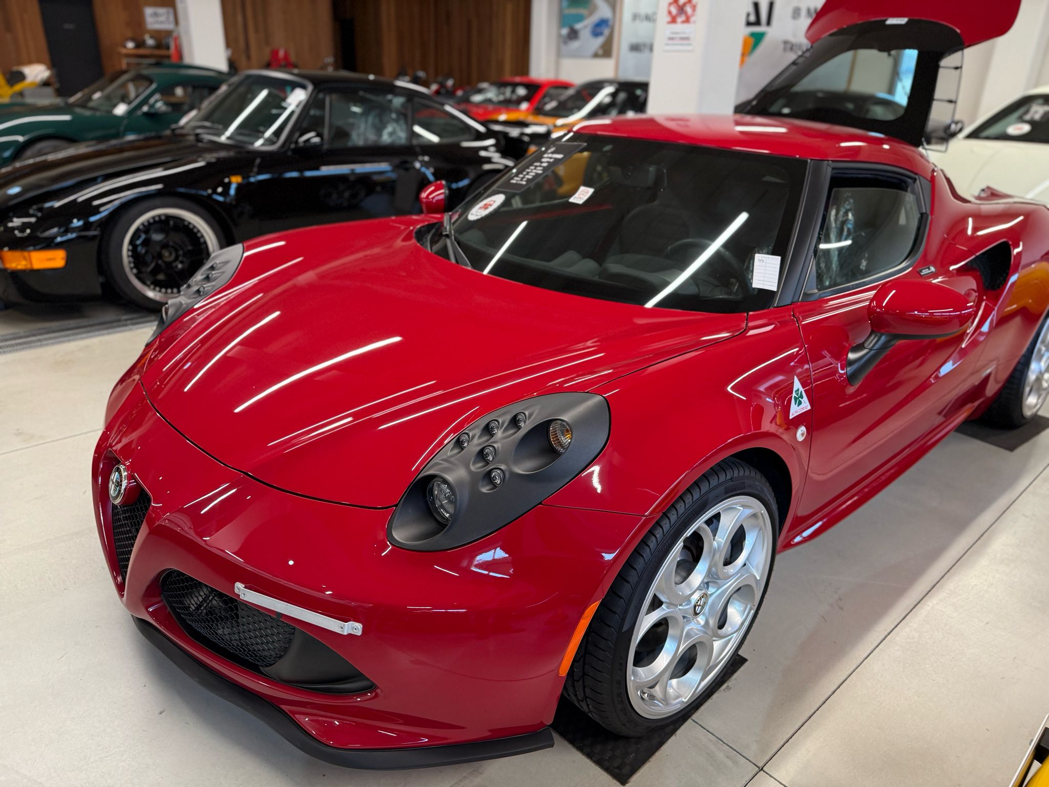 2016 Alfa Romeo 4C ZAR960000M148703 for sale in Japan