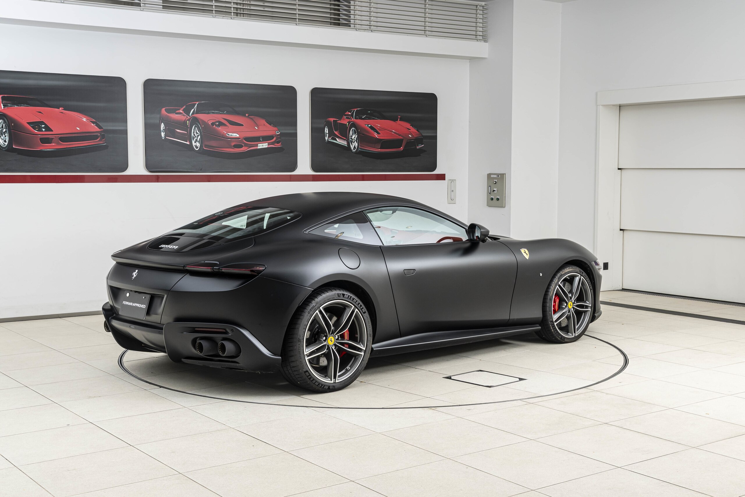 2024 Ferrari Roma — Photo 14 / 31