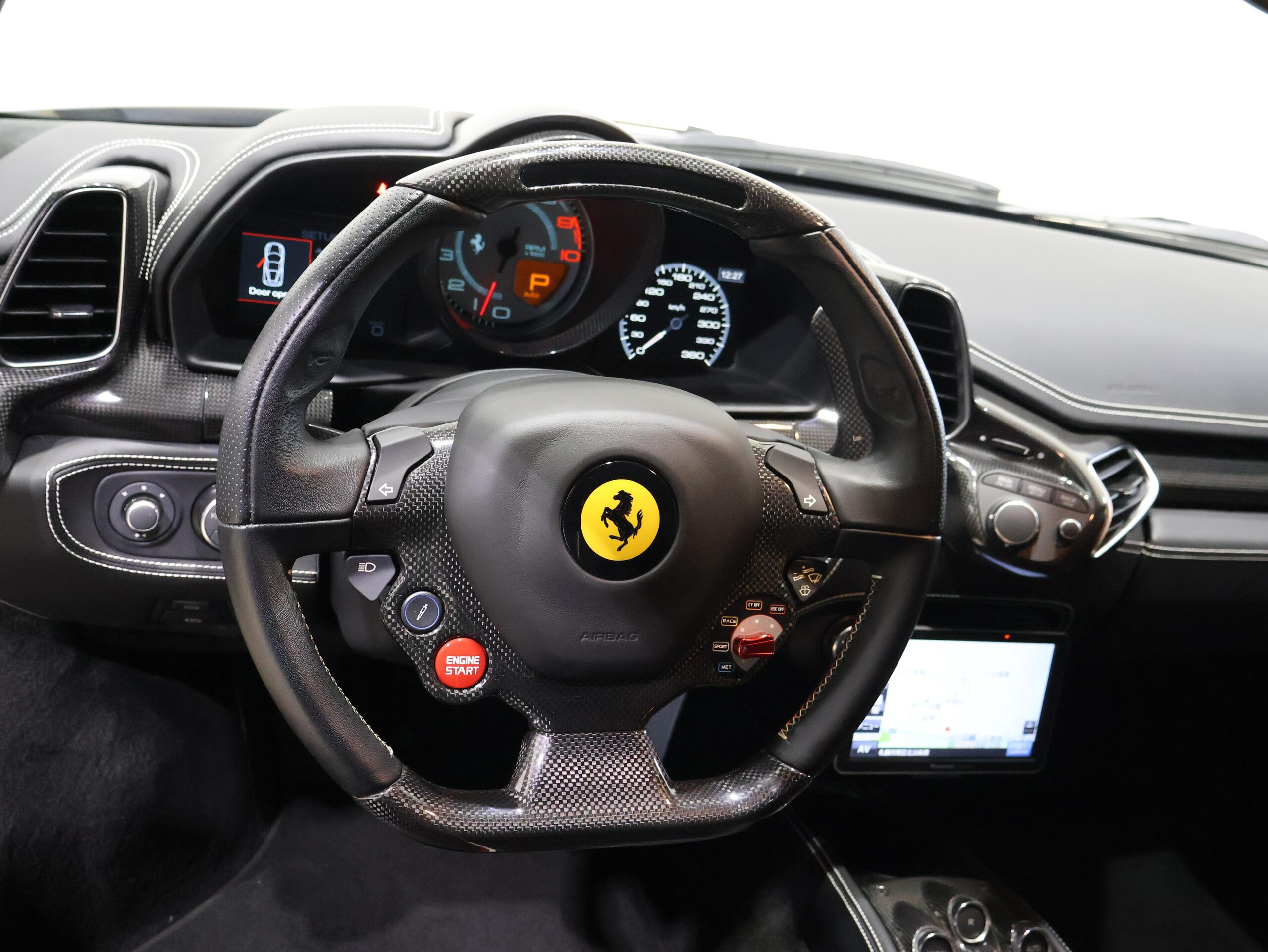 2013 Ferrari 458 Italia F1 DCT — Photo 7 / 32