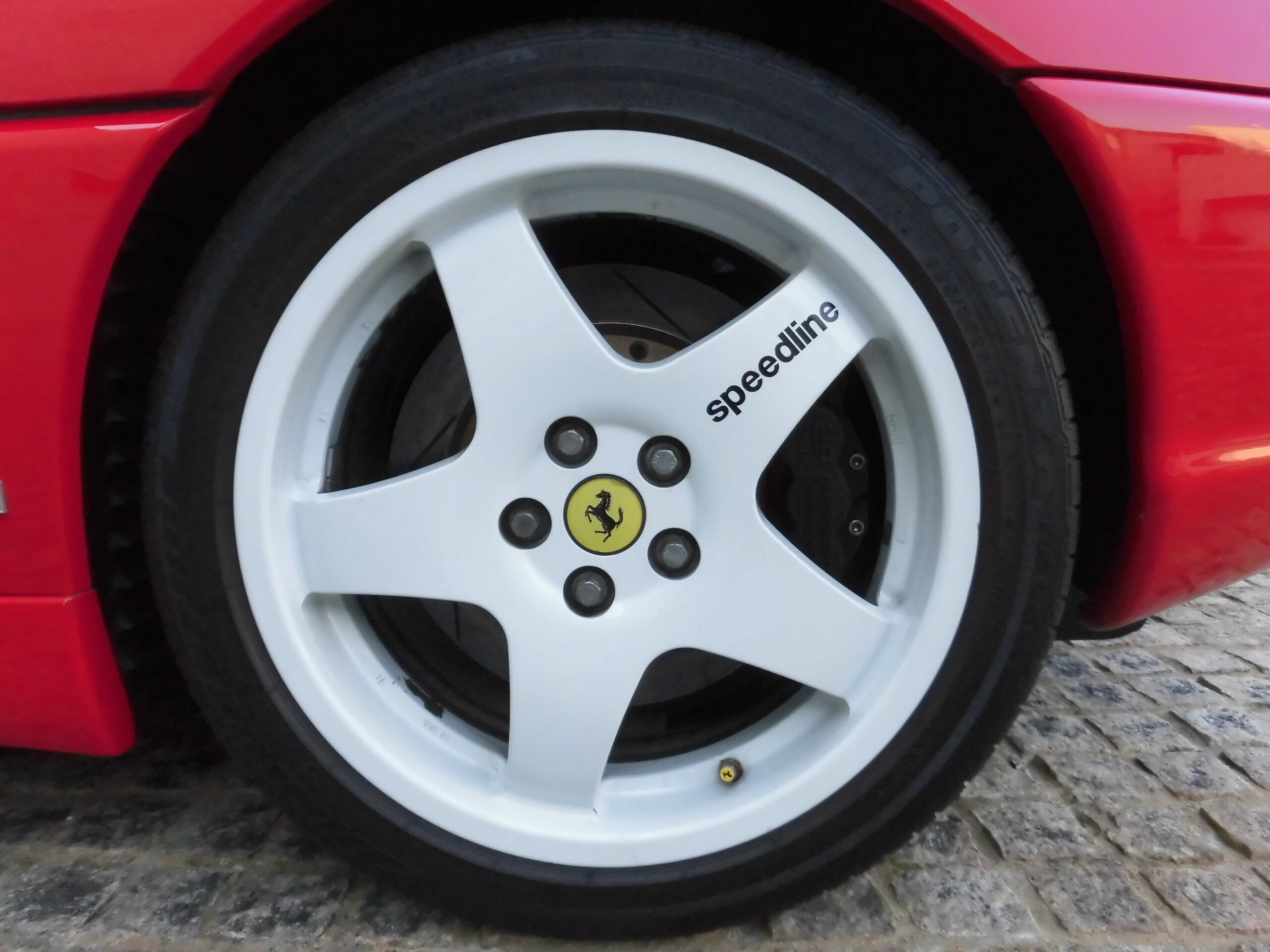 1996 Ferrari F355 GTS — Photo 10 / 12