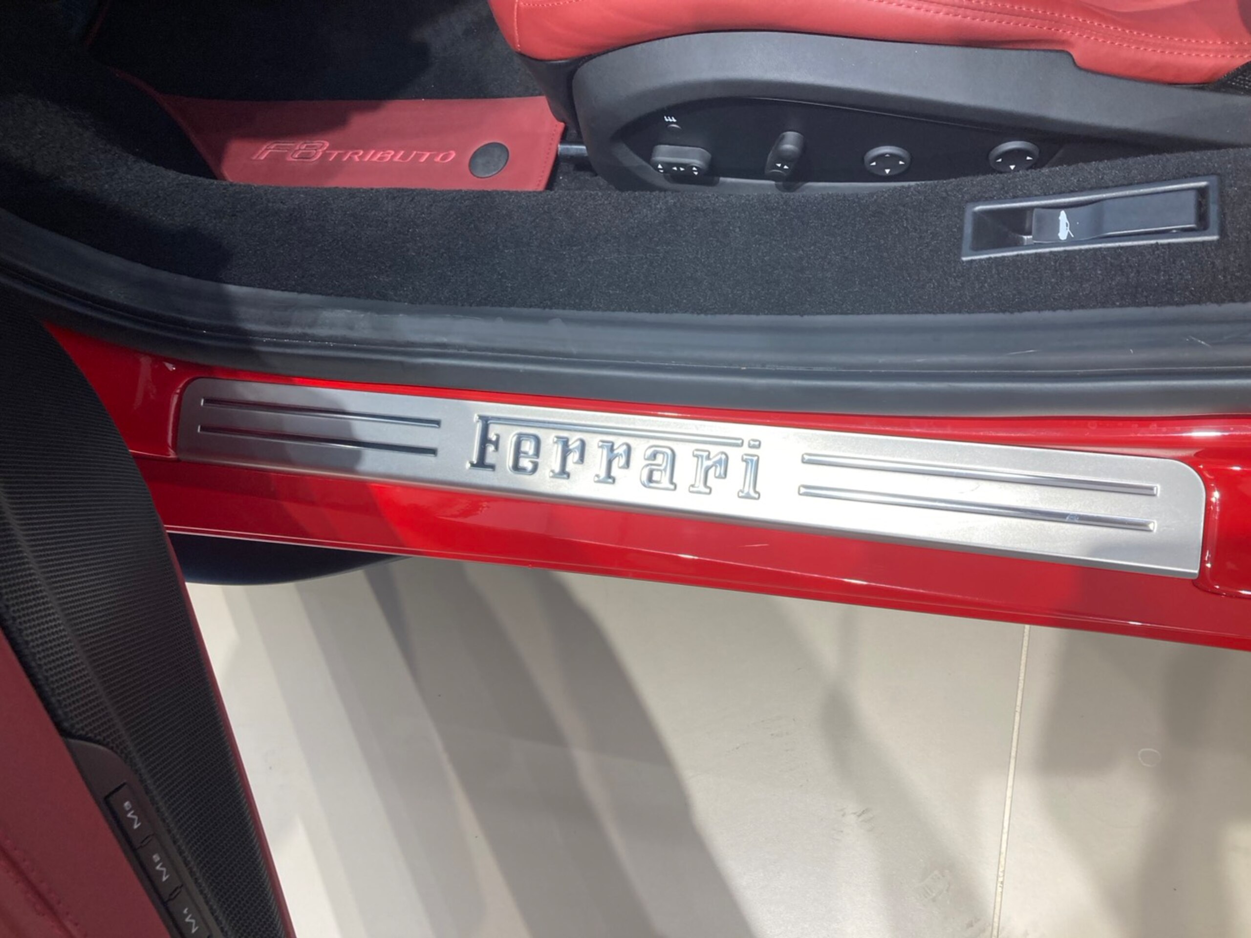 2020 Ferrari F8 Tributo — Photo 28 / 31