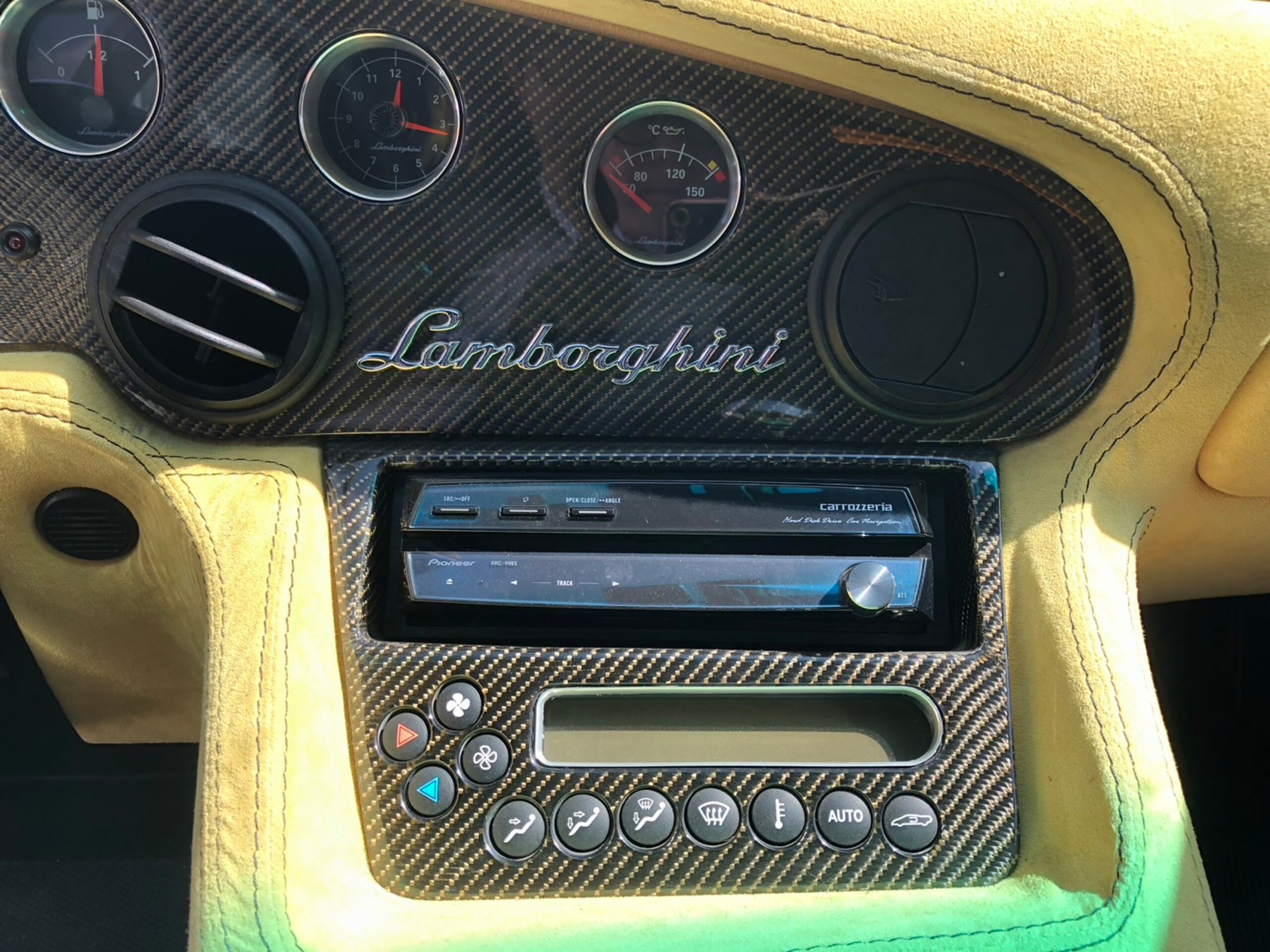 2001 Lamborghini Diablo VT 6.0 — Photo 14 / 21