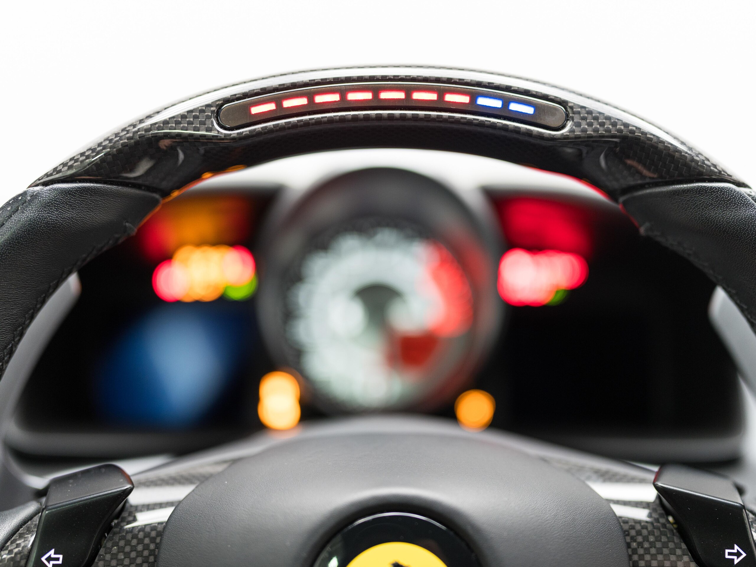 2020 Ferrari GTC4Lusso — Photo 11 / 29