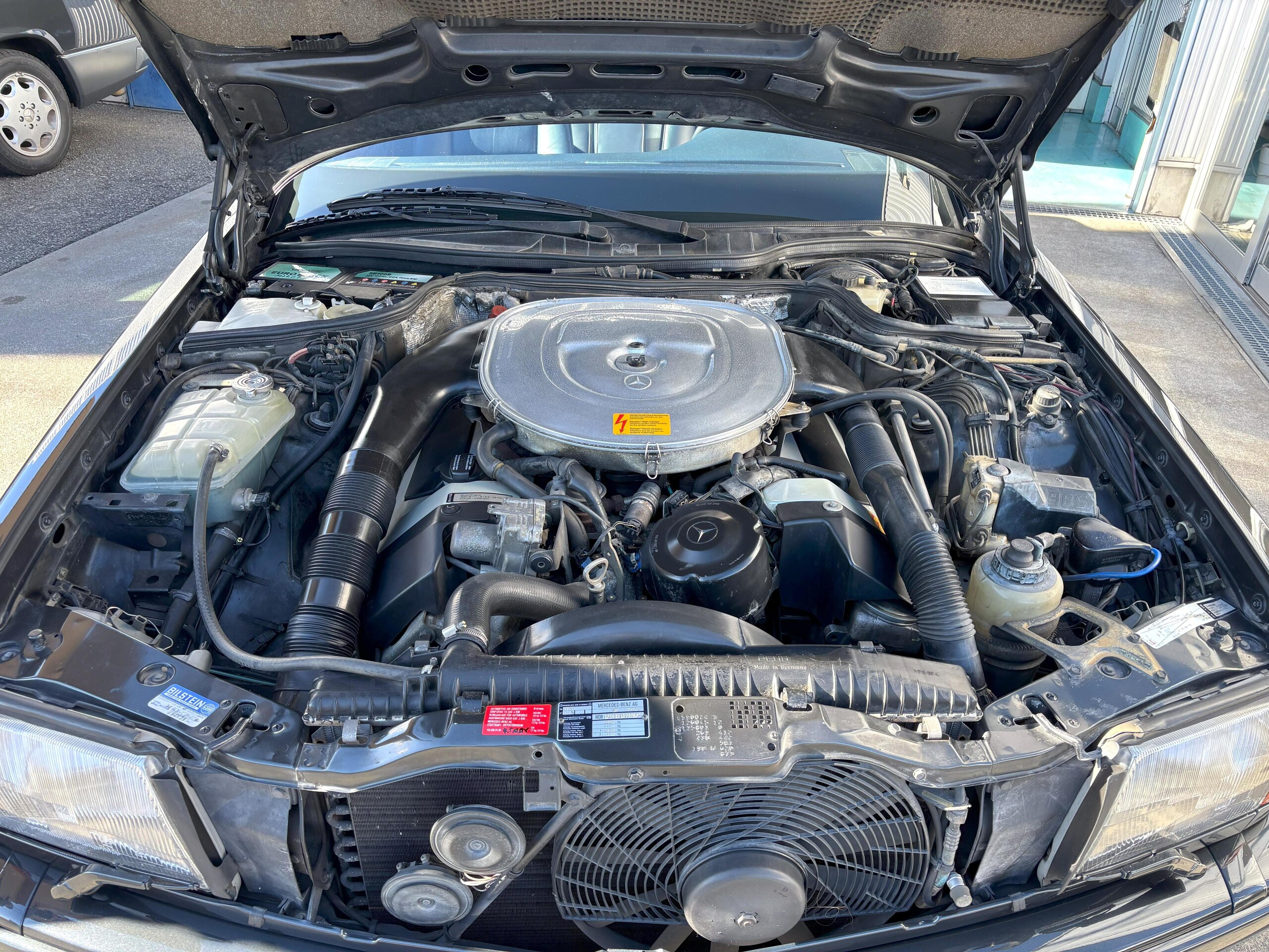 1991 Mercedes Benz 560SEC AMG 6.0 — Photo 21 / 22