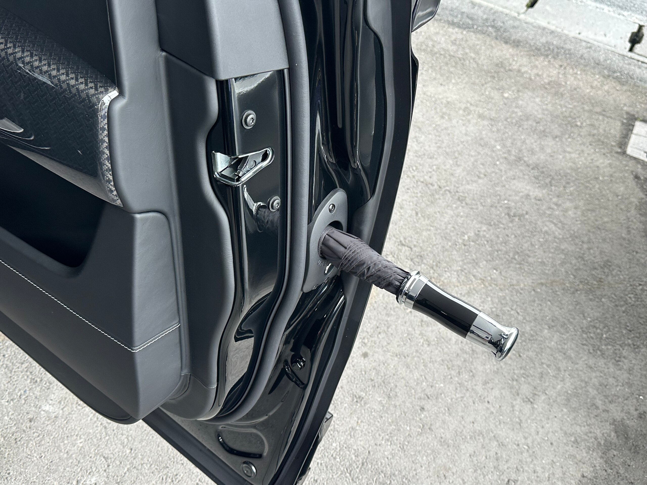 2025 Rolls-Royce Cullinan — Photo 18 / 22