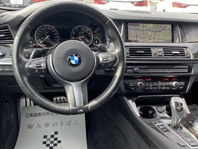 2015 BMW 528i M Sport — Photo 7 / 16