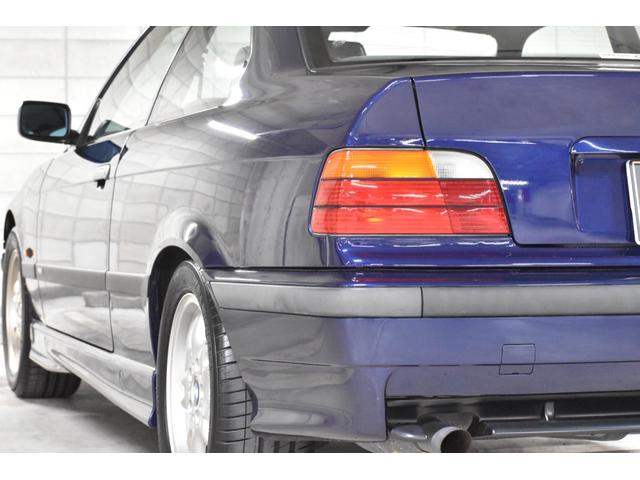1995 BMW 318is — Photo 6 / 29