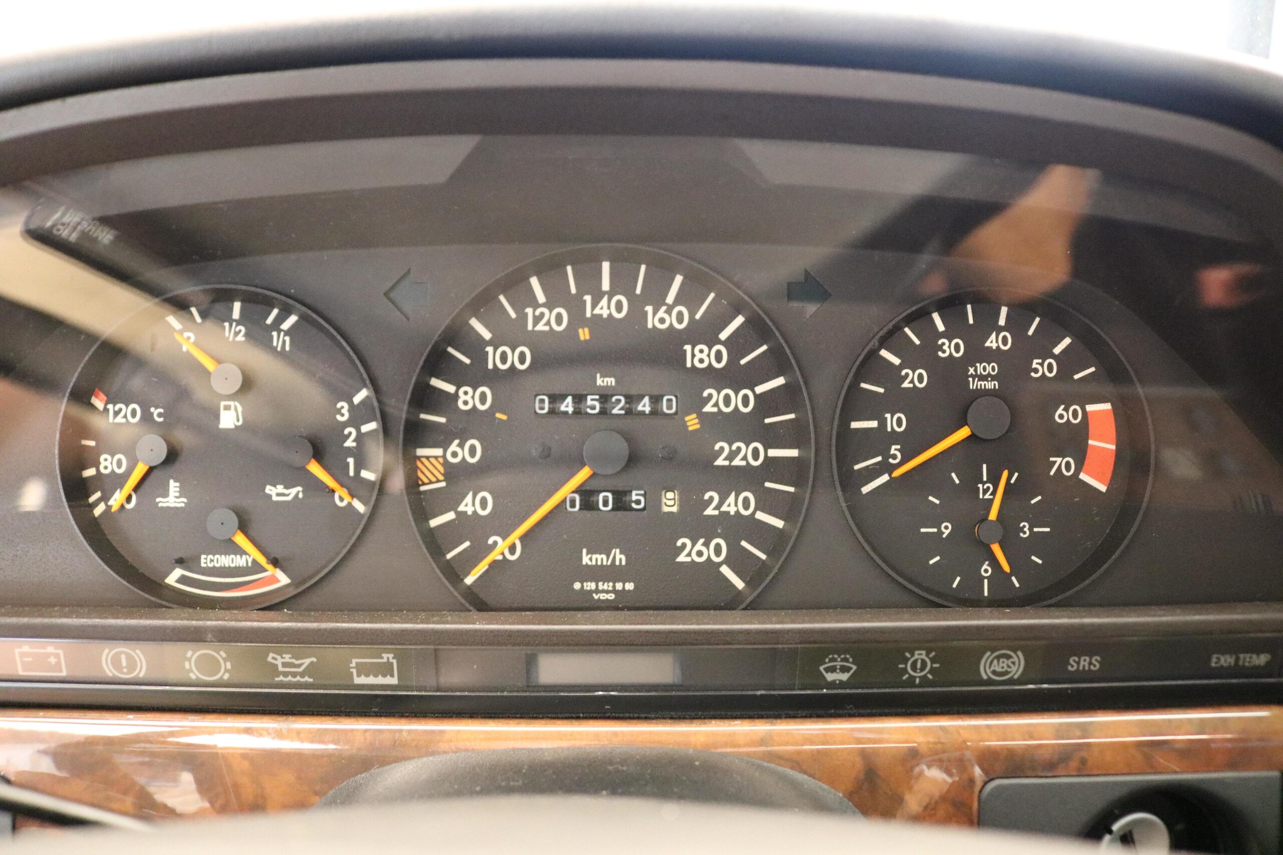 1989 Mercedes Benz 560SEC — Photo 6 / 14