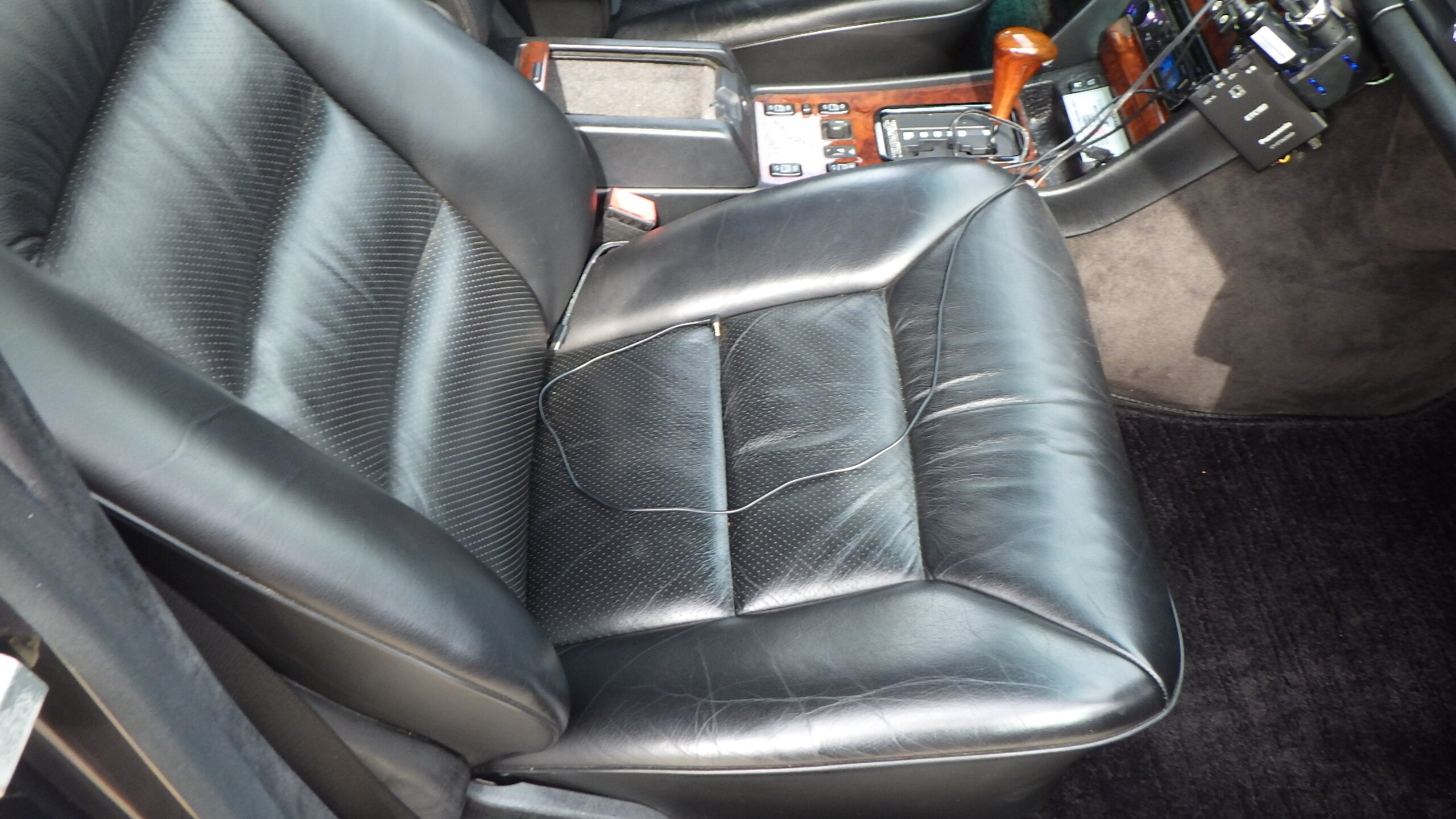 1990 Mercedes Benz 560SEL 6.0 AMG — Photo 14 / 18