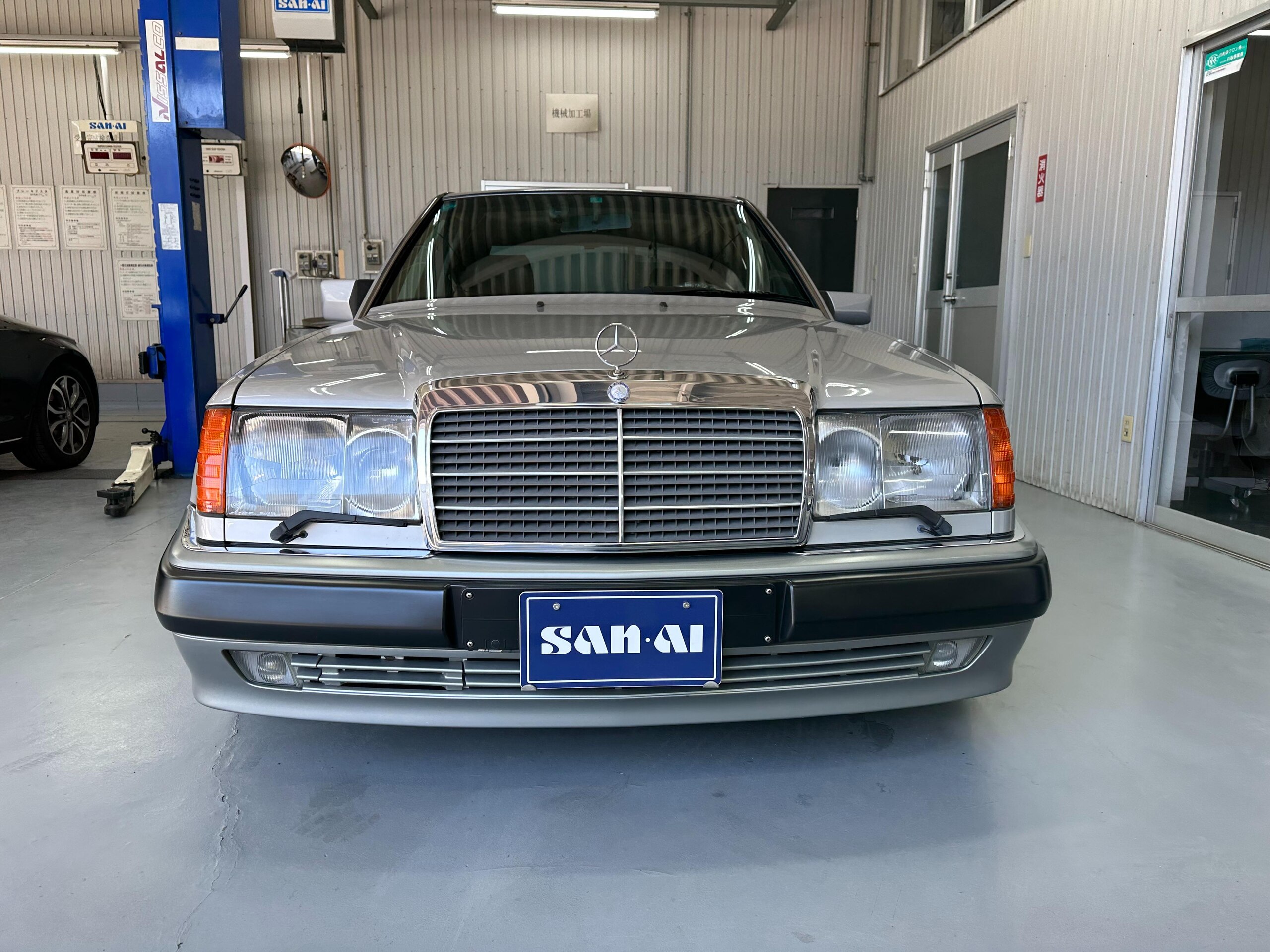 1993 Mercedes Benz 500E for sale in Japan