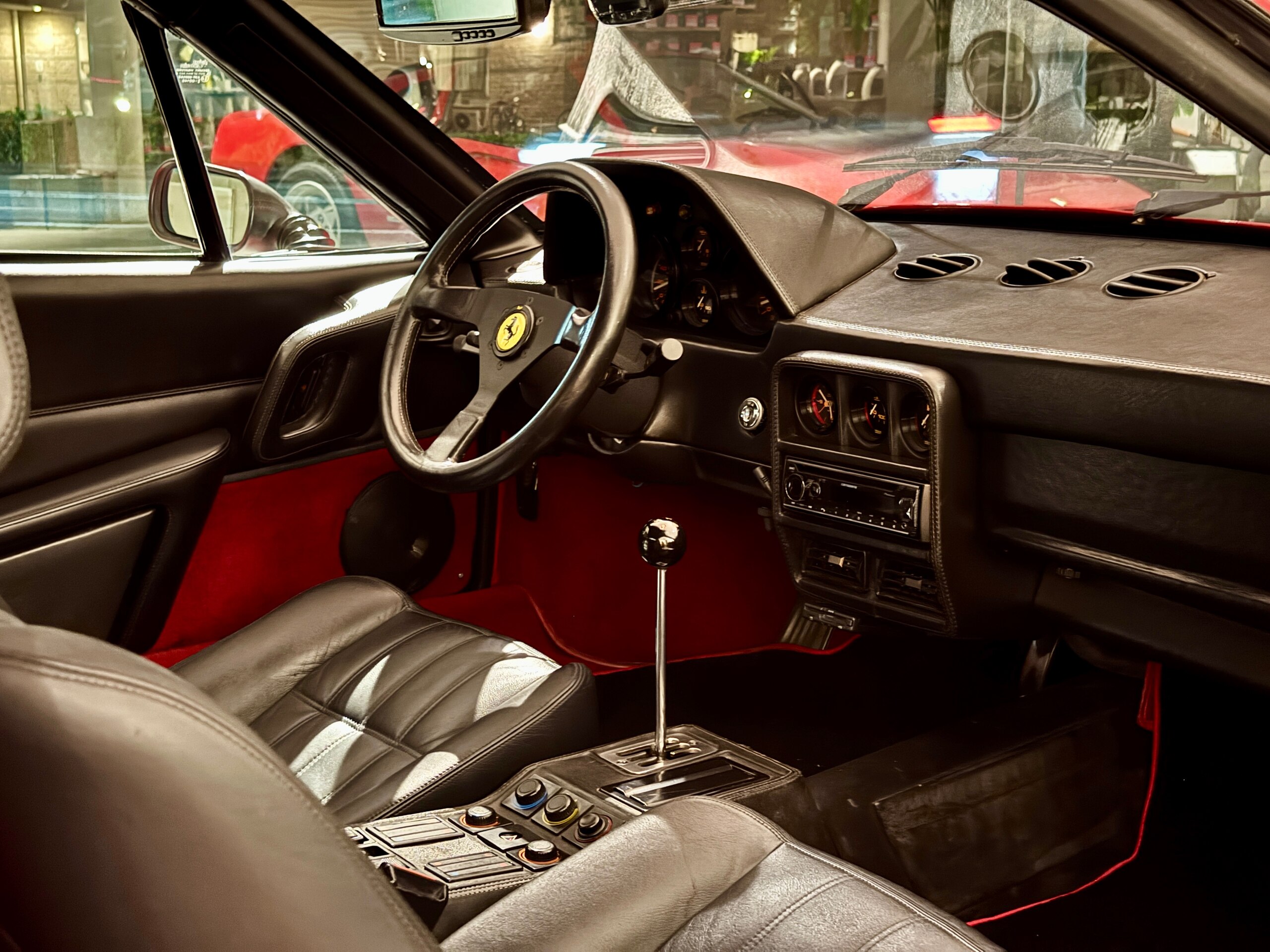 1994 Ferrari 328GTS — Photo 14 / 17