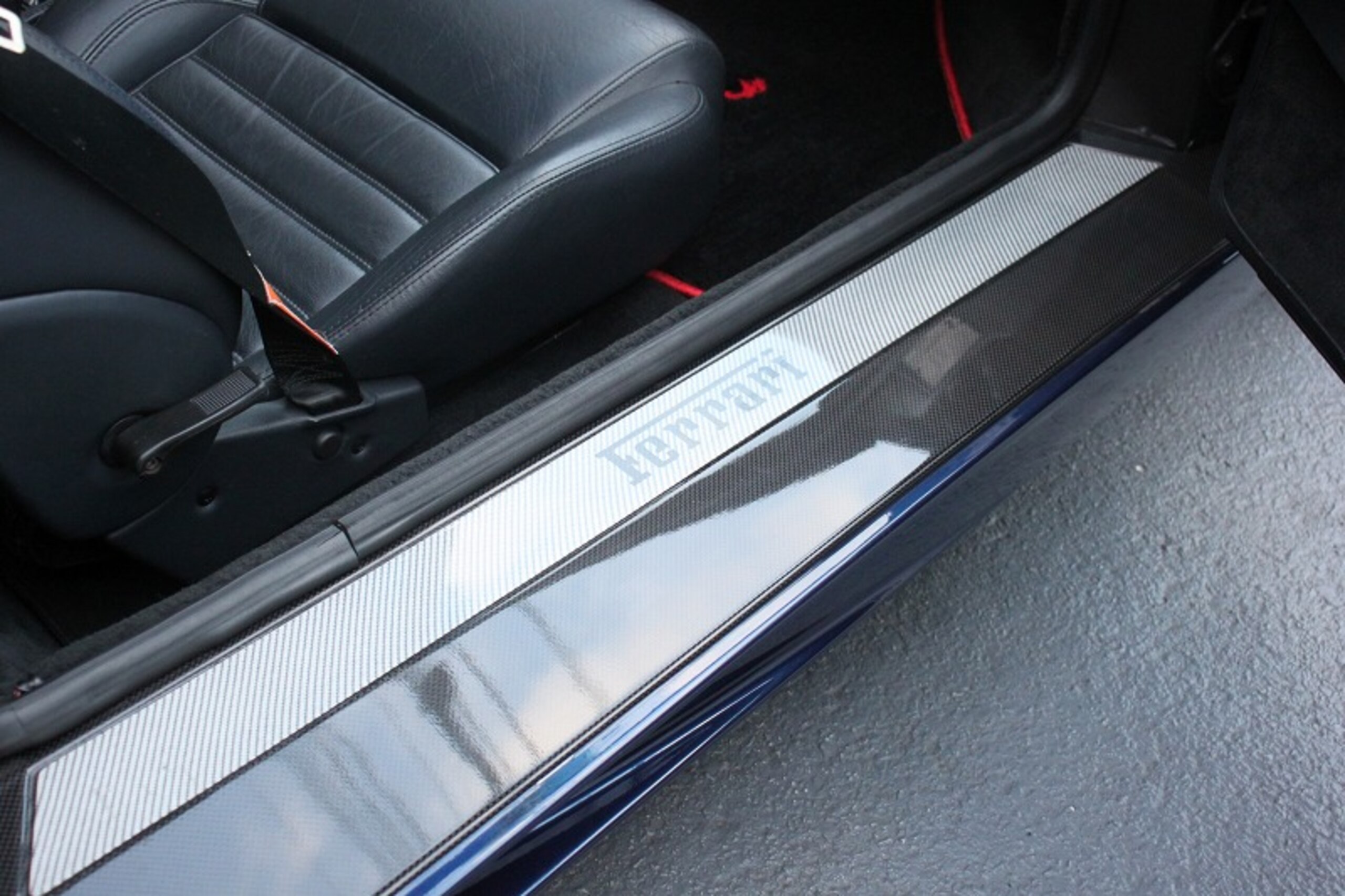 1998 Ferrari F355 Spider — Photo 11 / 15